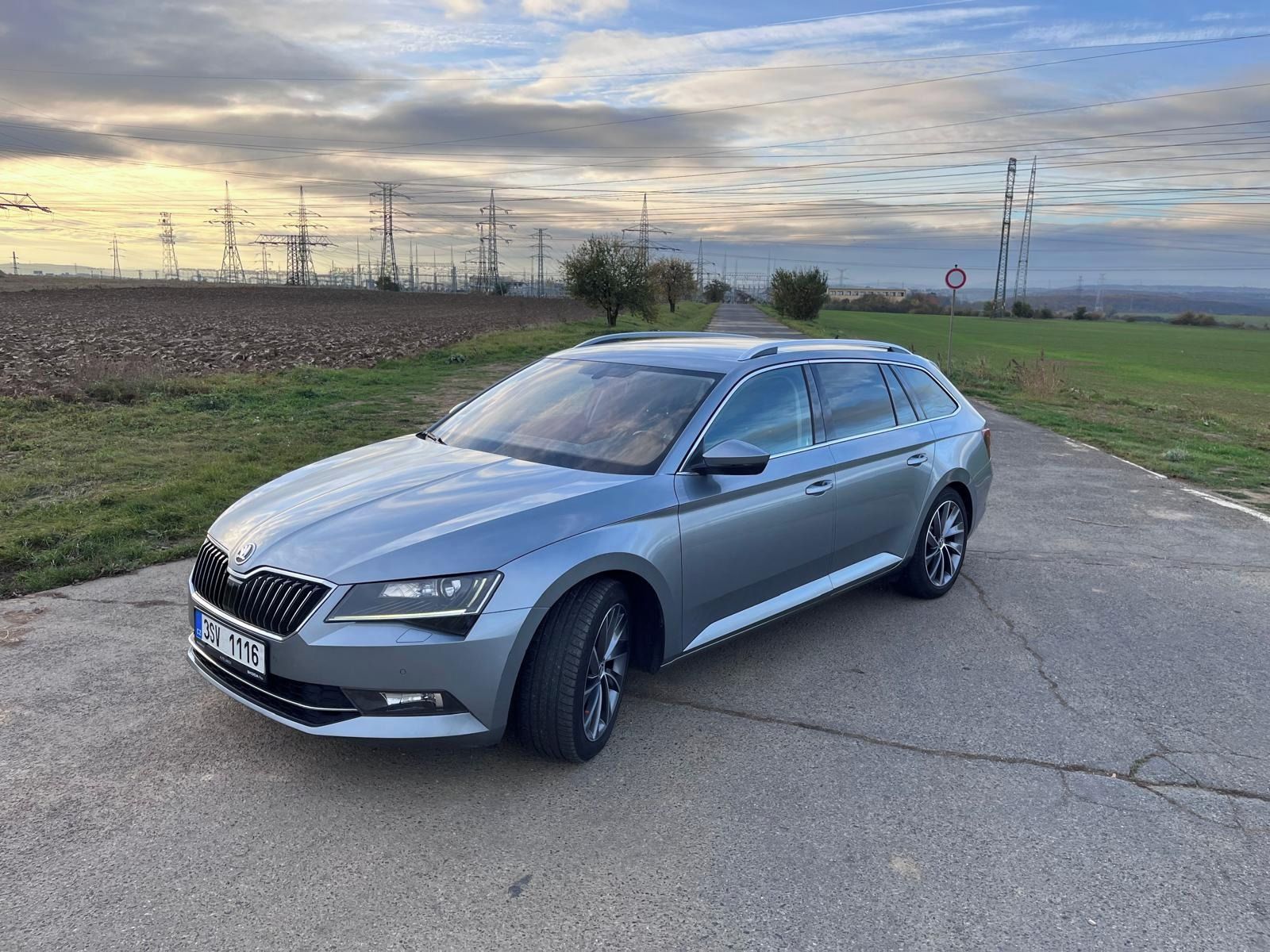 Škoda Superb, Superb 140kw, původ CZ - fotka 6