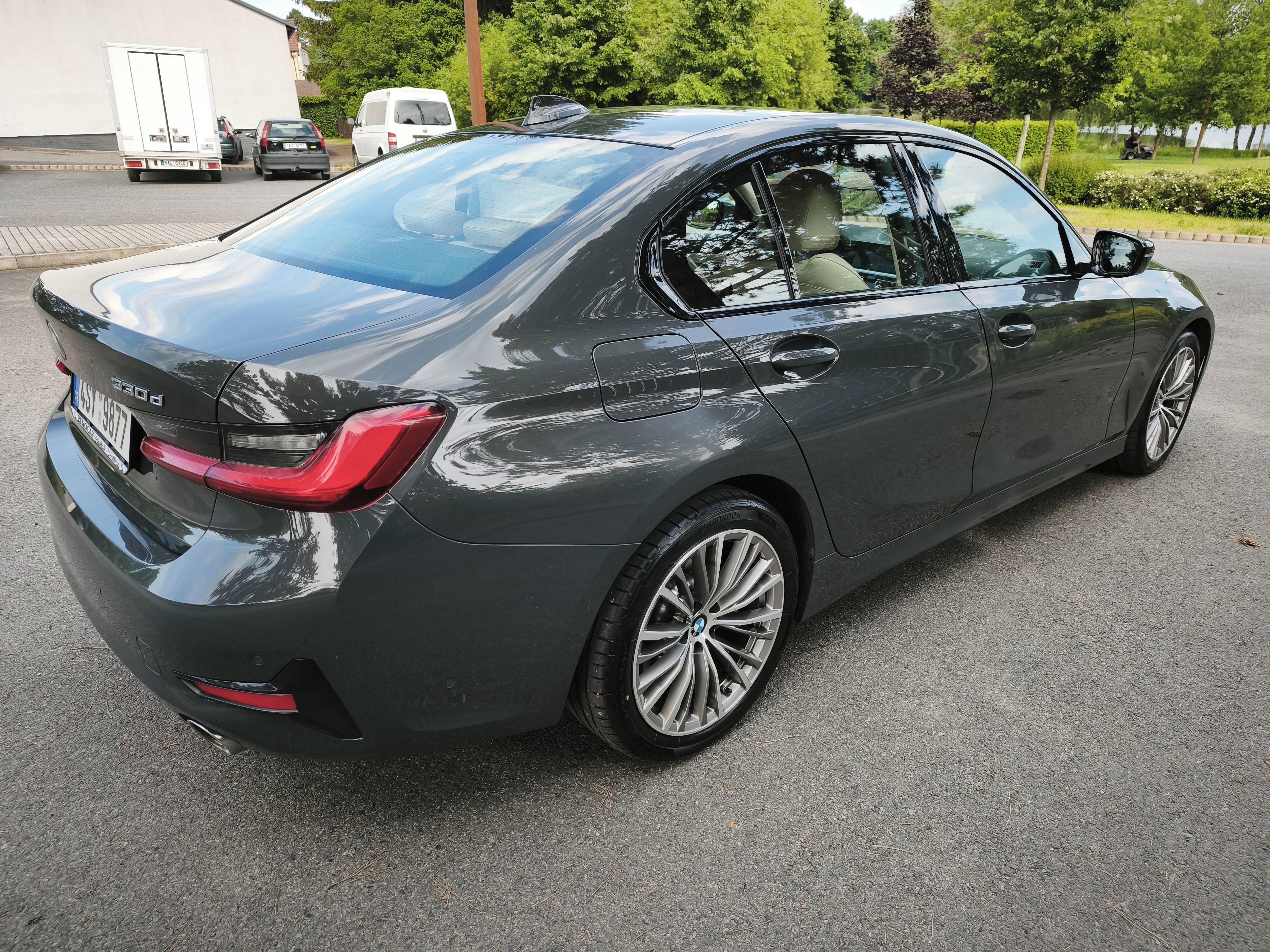 BMW Řada 3, 330 D xDrive Č.R. 1 majitel - fotka 5