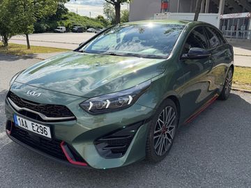 Kia ProCeed, GT 1.6 T-GDI 7DCT