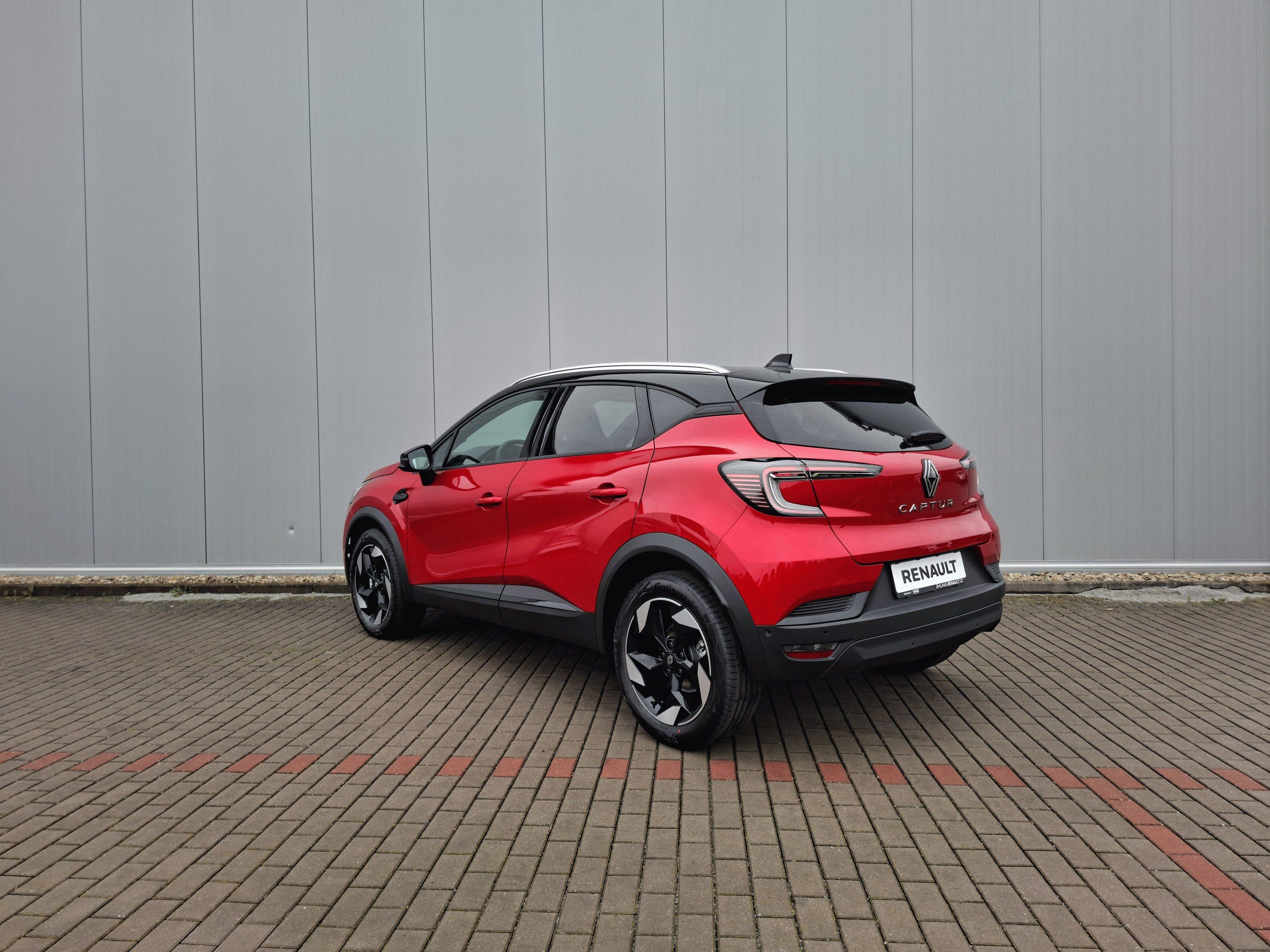 Renault Captur, techno TCe 115 - fotka 2
