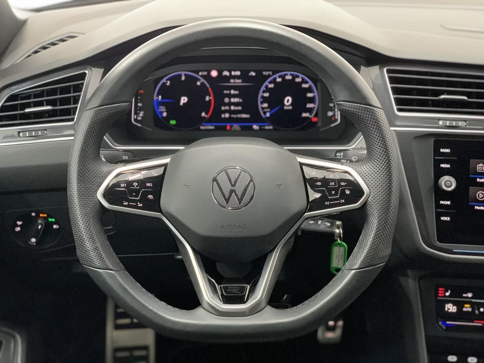 Volkswagen Tiguan Allspace, 2.0TDI DSG R-Line 4Motion DPH - fotka 3