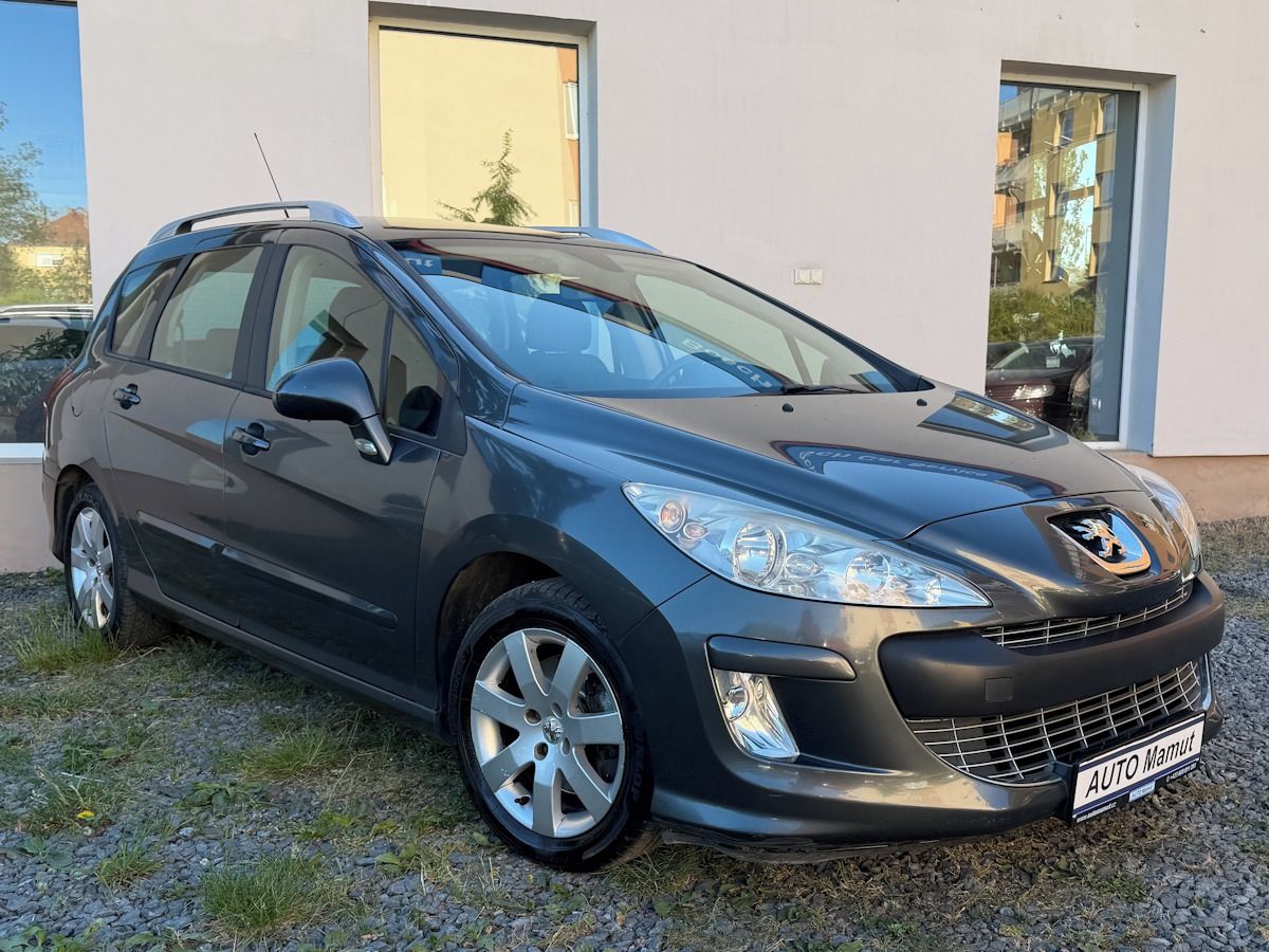 Peugeot 308, 1.6 THP combi 110kW 1.maj - fotka 2