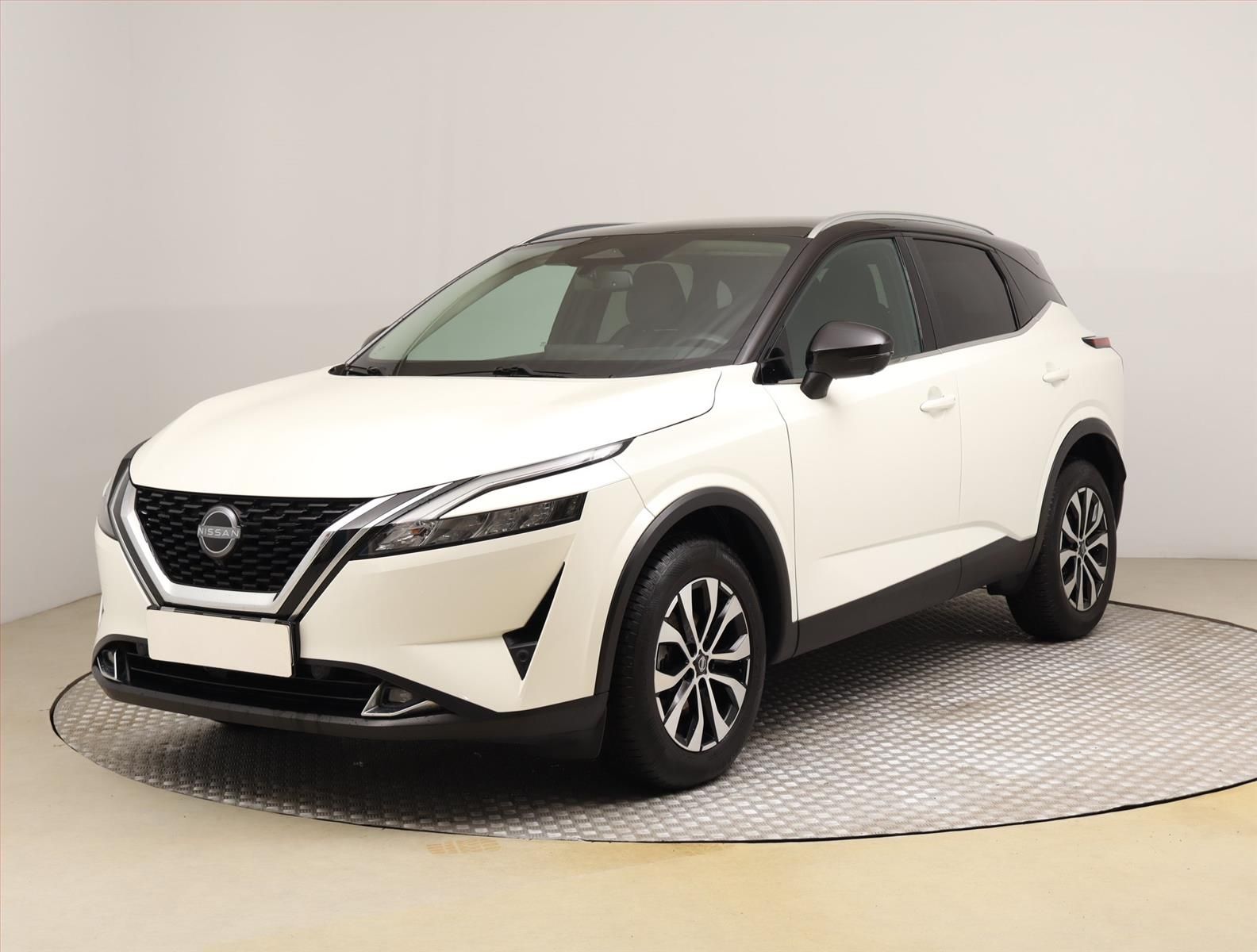 Nissan Qashqai, 1.3 DIG-T MHEV, N-Style - fotka 2