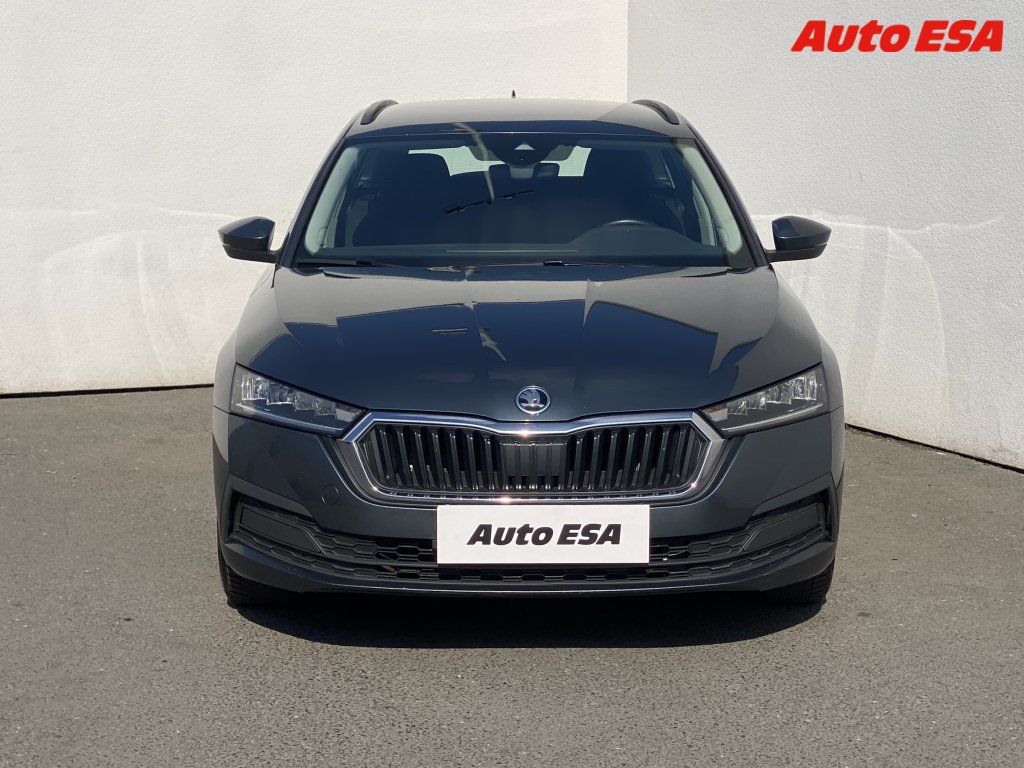 Škoda Octavia, 1.5 TSi,1.maj,ČR,Ambition - fotka 2