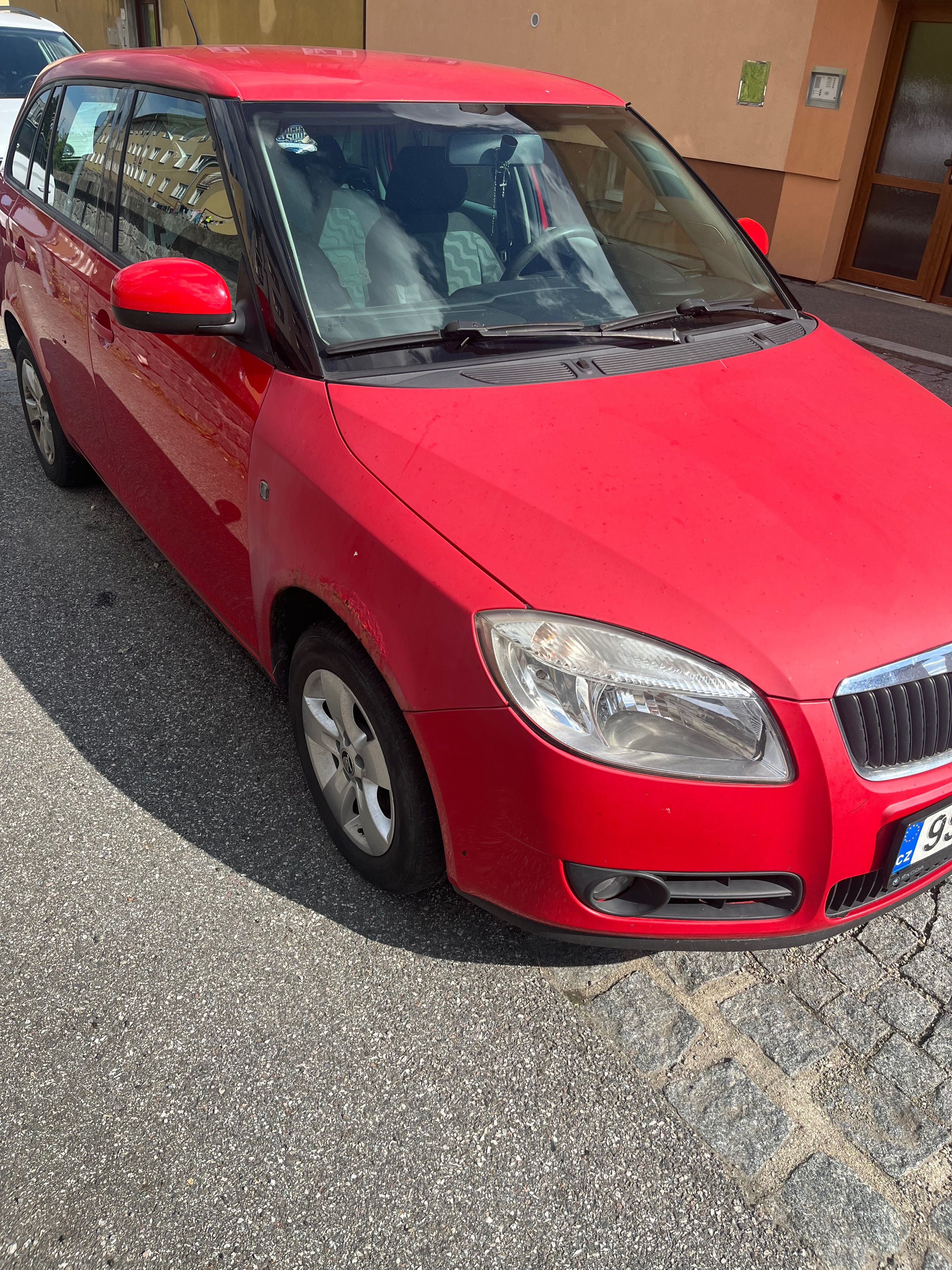 Škoda Fabia - fotka 2