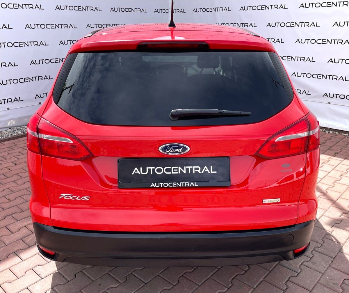 Ford Focus, 1,0 i,92kW,ČR,DPH - fotka 5