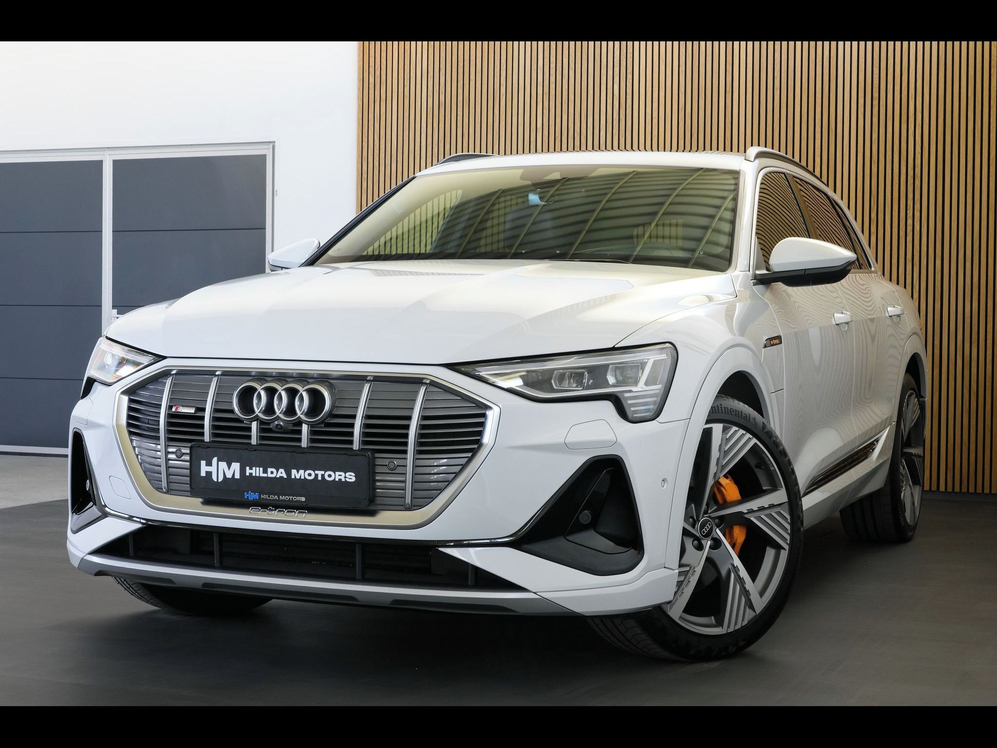 Audi e-tron, 55 300kW Sline B&O Pano ZÁRUKA - fotka 4