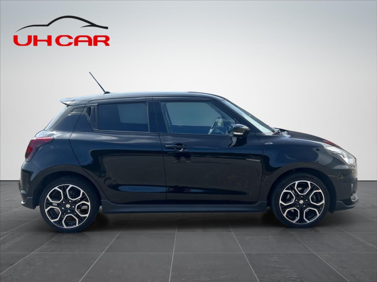 Suzuki Swift, 1,4 BoosterJet 103kW  SPORT - fotka 4