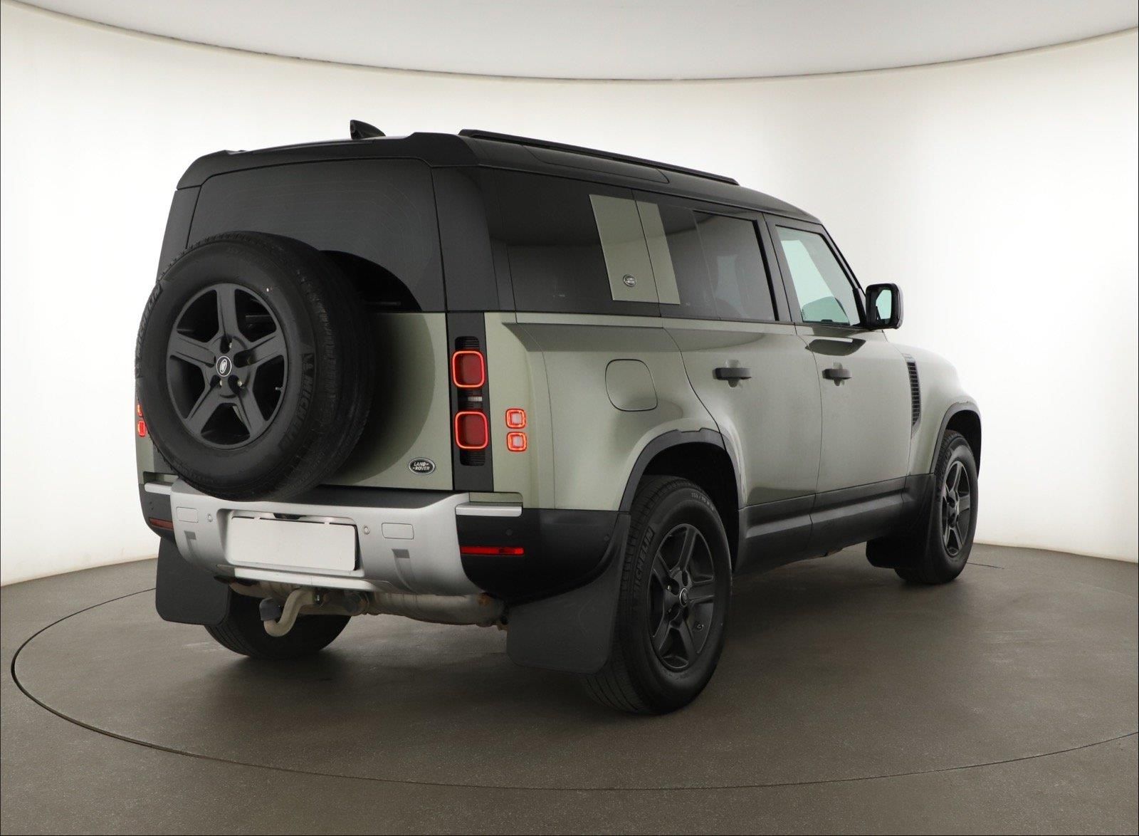 Land Rover Defender, D200 AWD - fotka 5