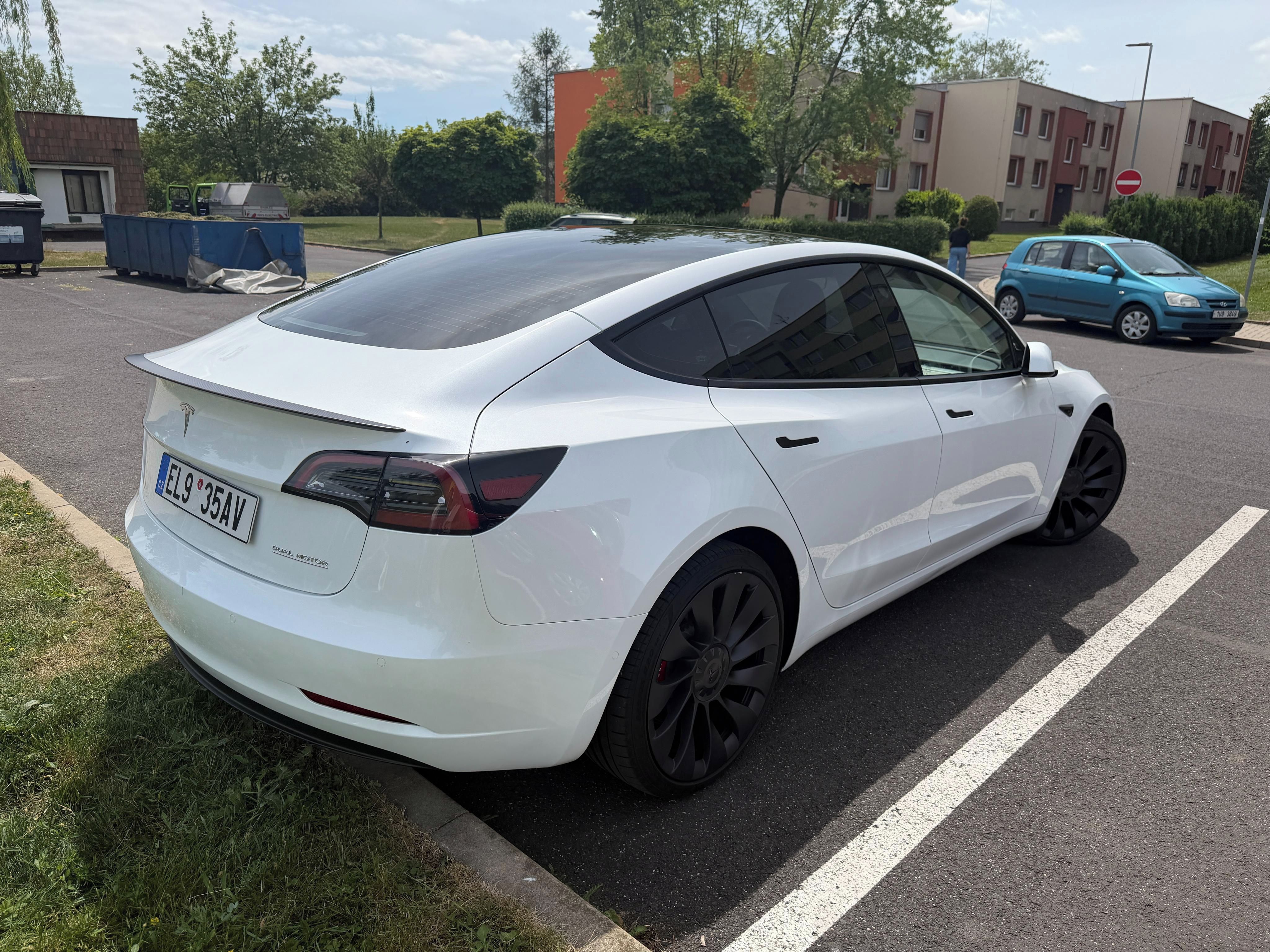 Tesla Model 3, Performance AWD (SoH) 100 % - fotka 5