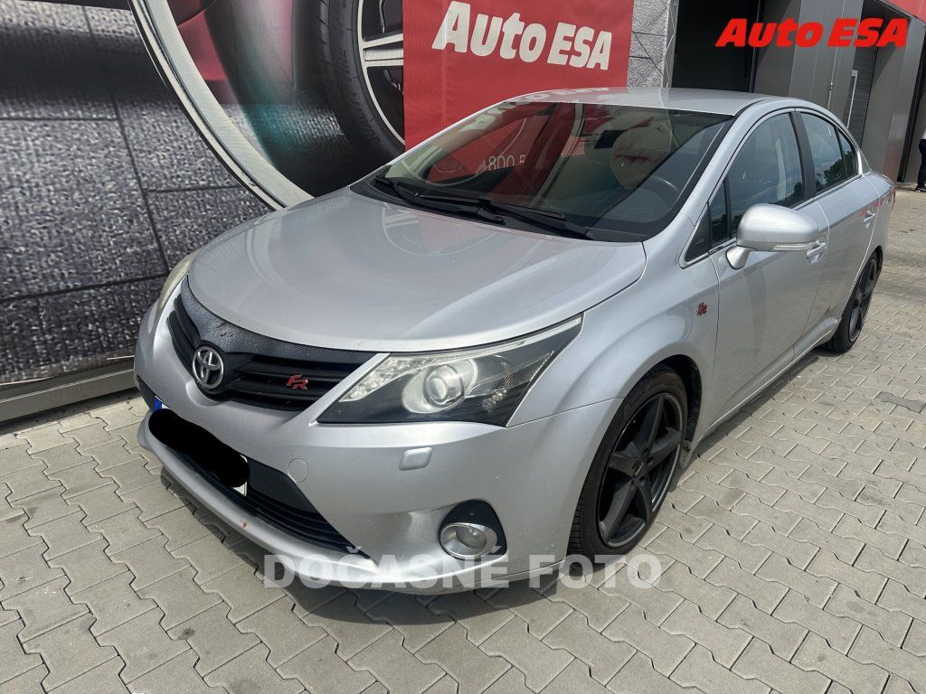 Toyota Avensis, 2.2D