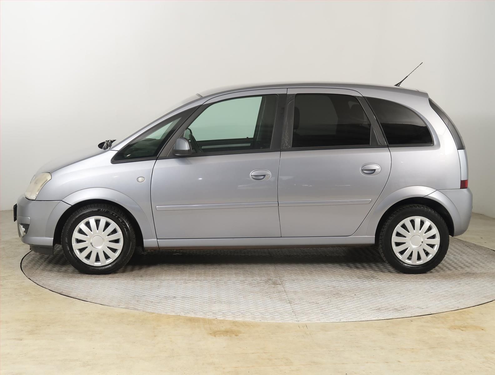 Opel Meriva, 1.4 16V Twinport, po STK - fotka 3