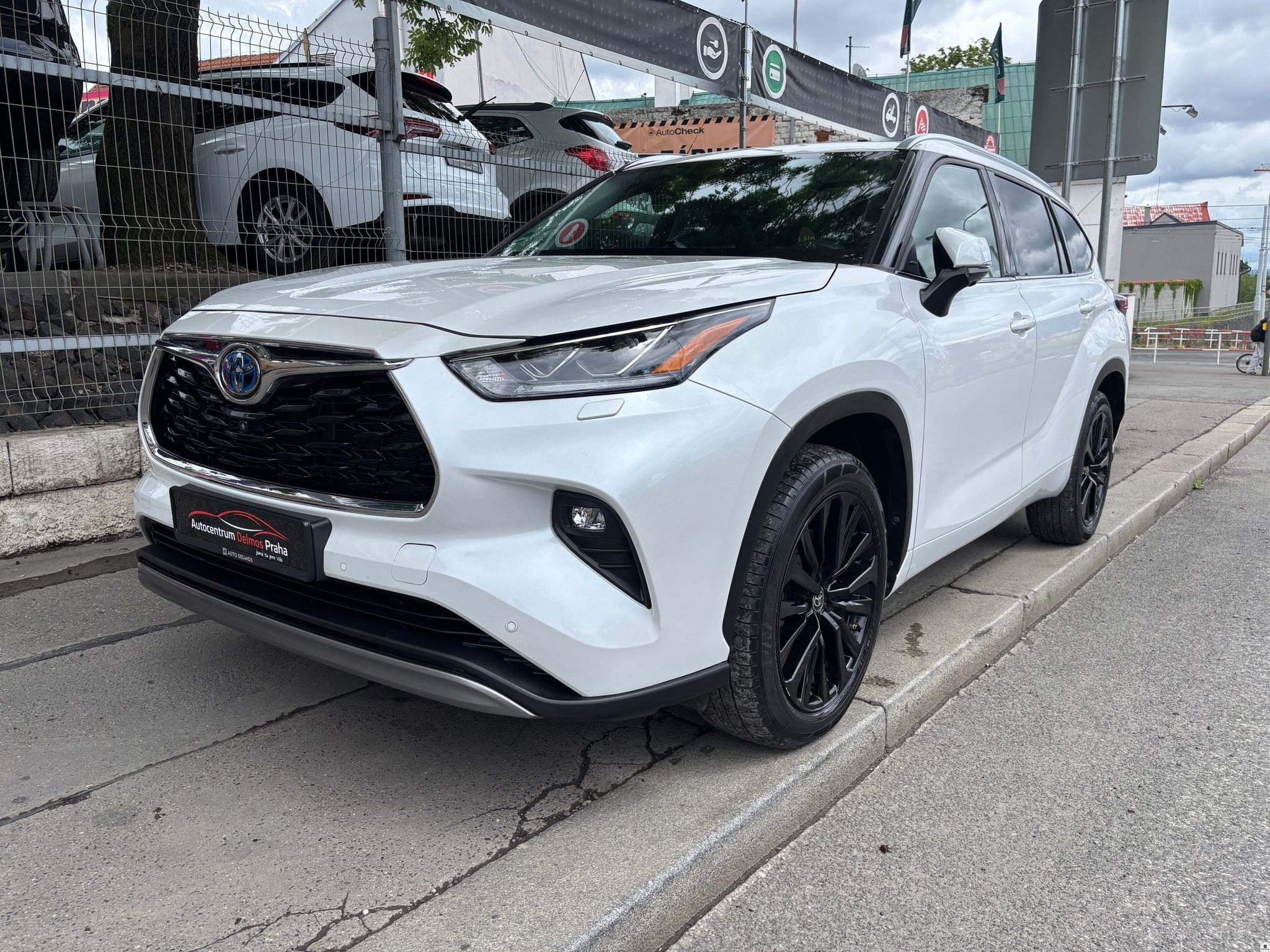 Toyota Highlander, 2.5HEV e-CVT.CZ.DPH.Executive-