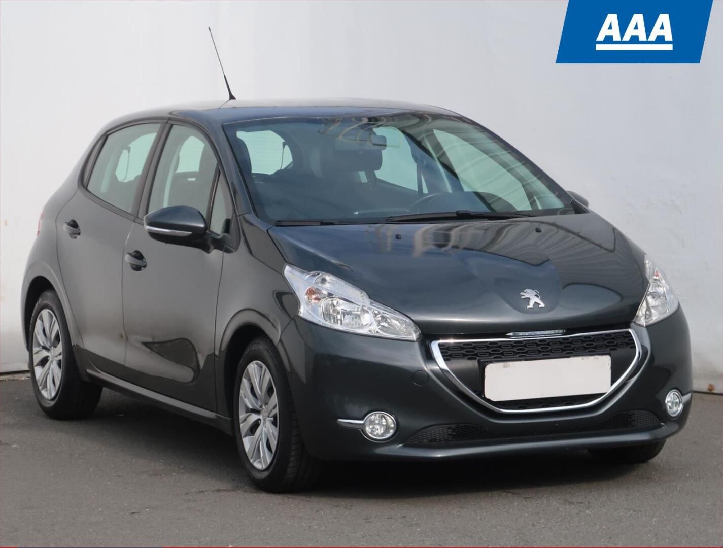Peugeot 208, 1.4 VTi, servisované, Klima