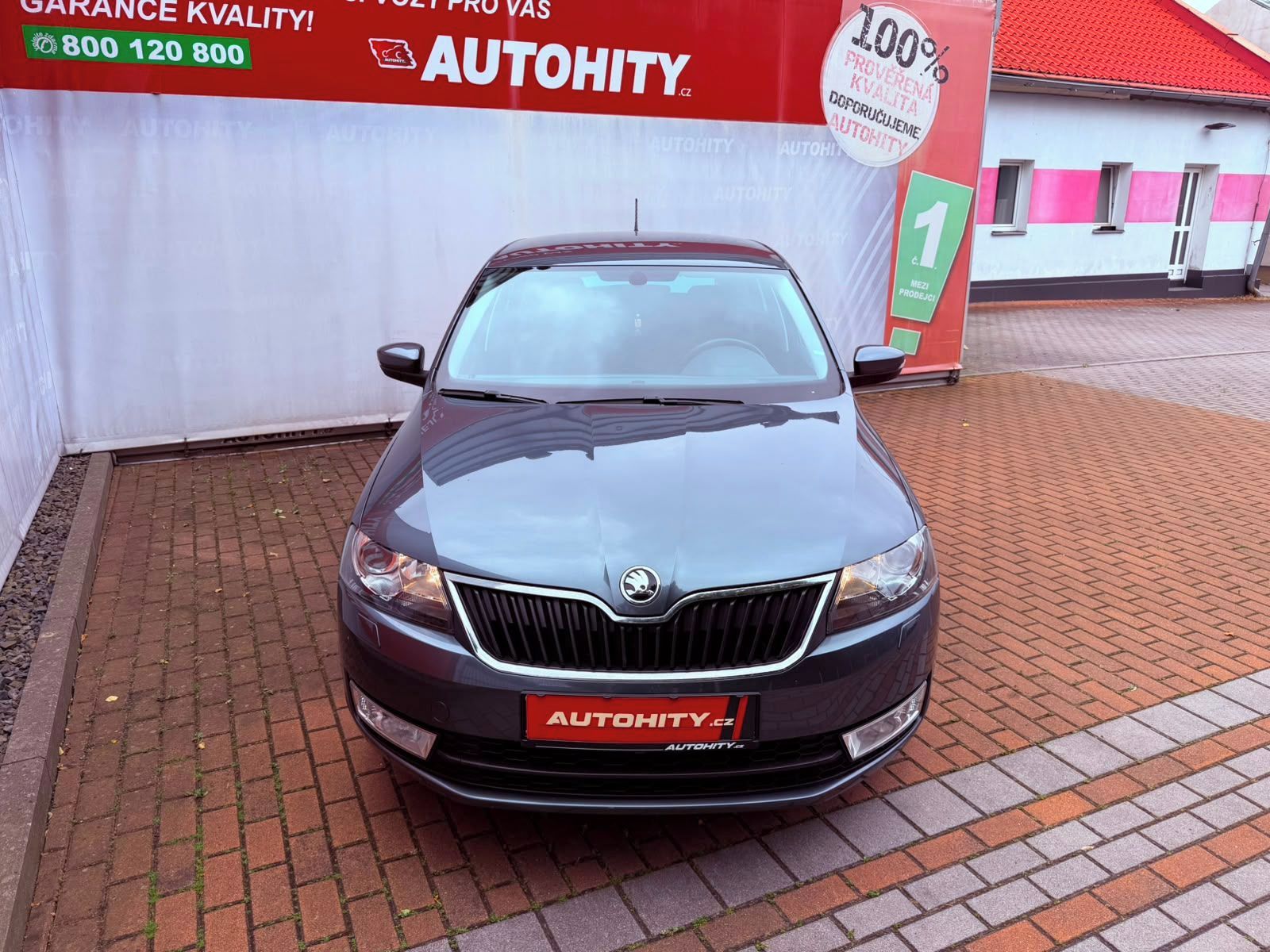 Škoda Rapid, 1.2 TSi Drive, Serviska, AutoA - fotka 2