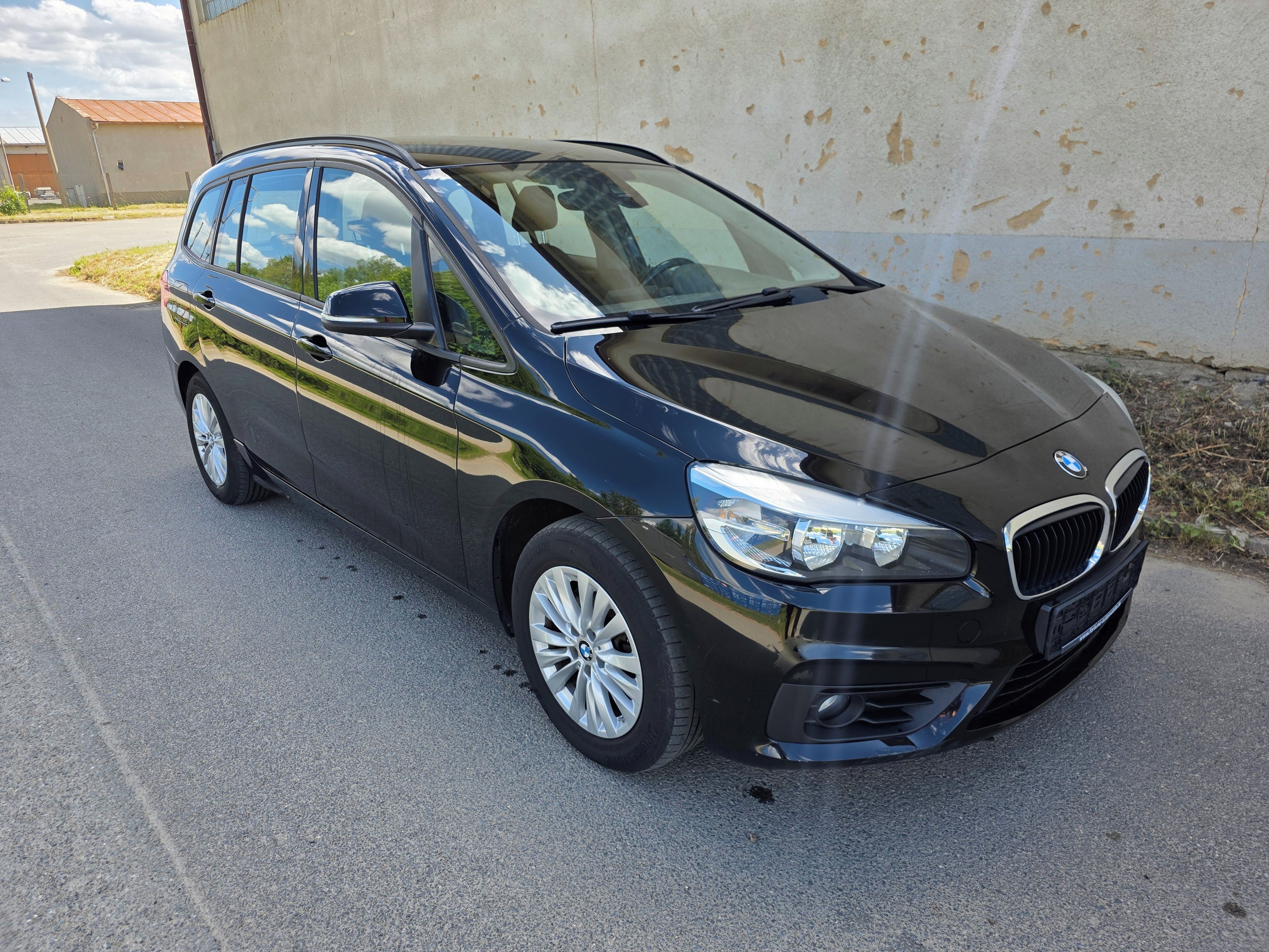 BMW Řada 2, 218i Gran Tourer