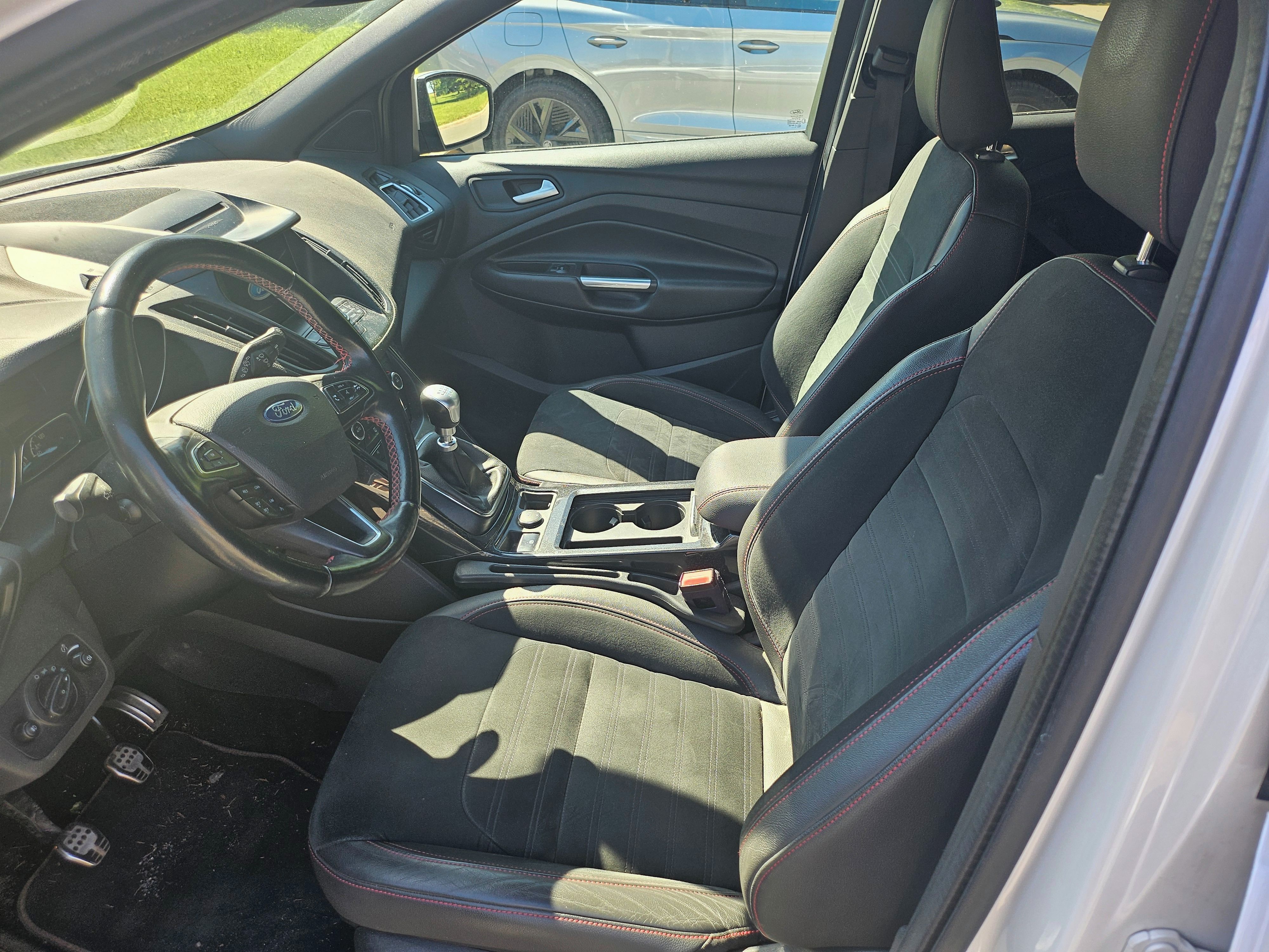 Ford Kuga, 1,5 eco boost - fotka 5