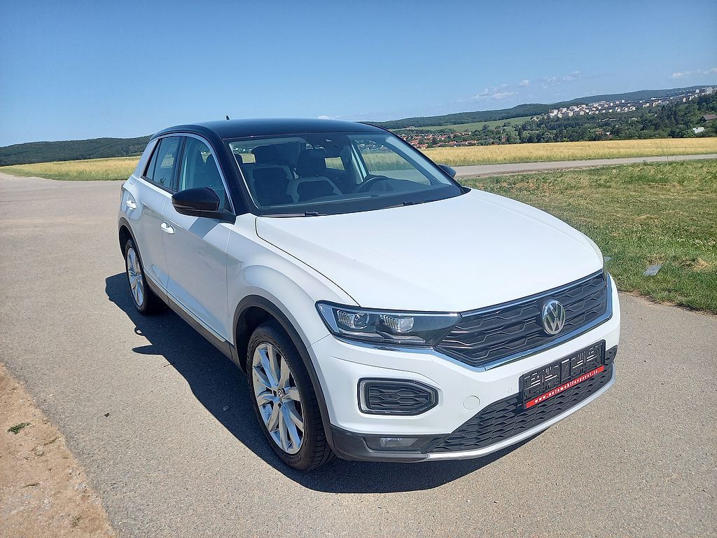 Volkswagen T-Roc, 2,0Tdi 110kw+Dsg+4x4+DPH!! - fotka 6