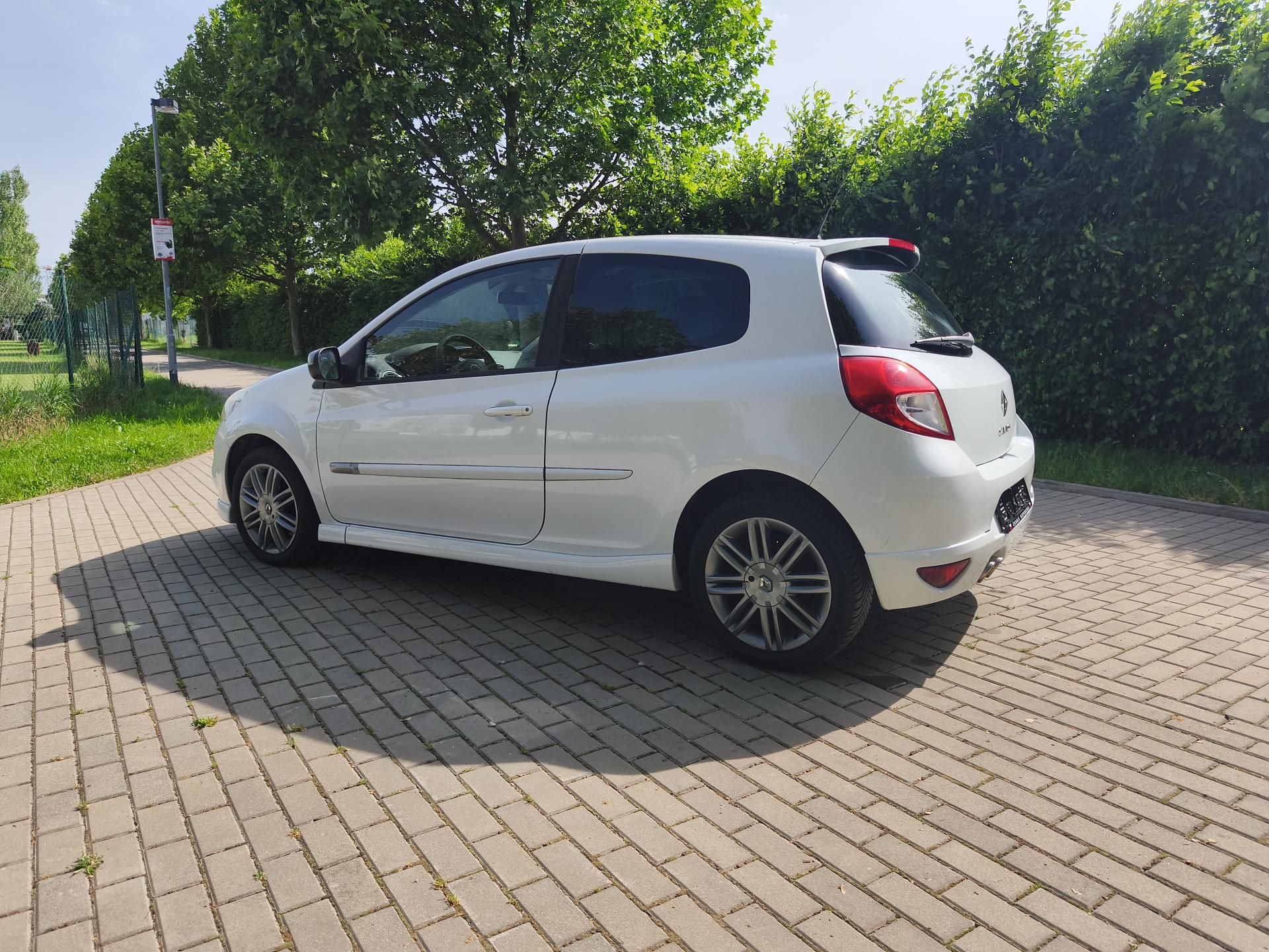 Renault Clio, 1.6 GT - fotka 6