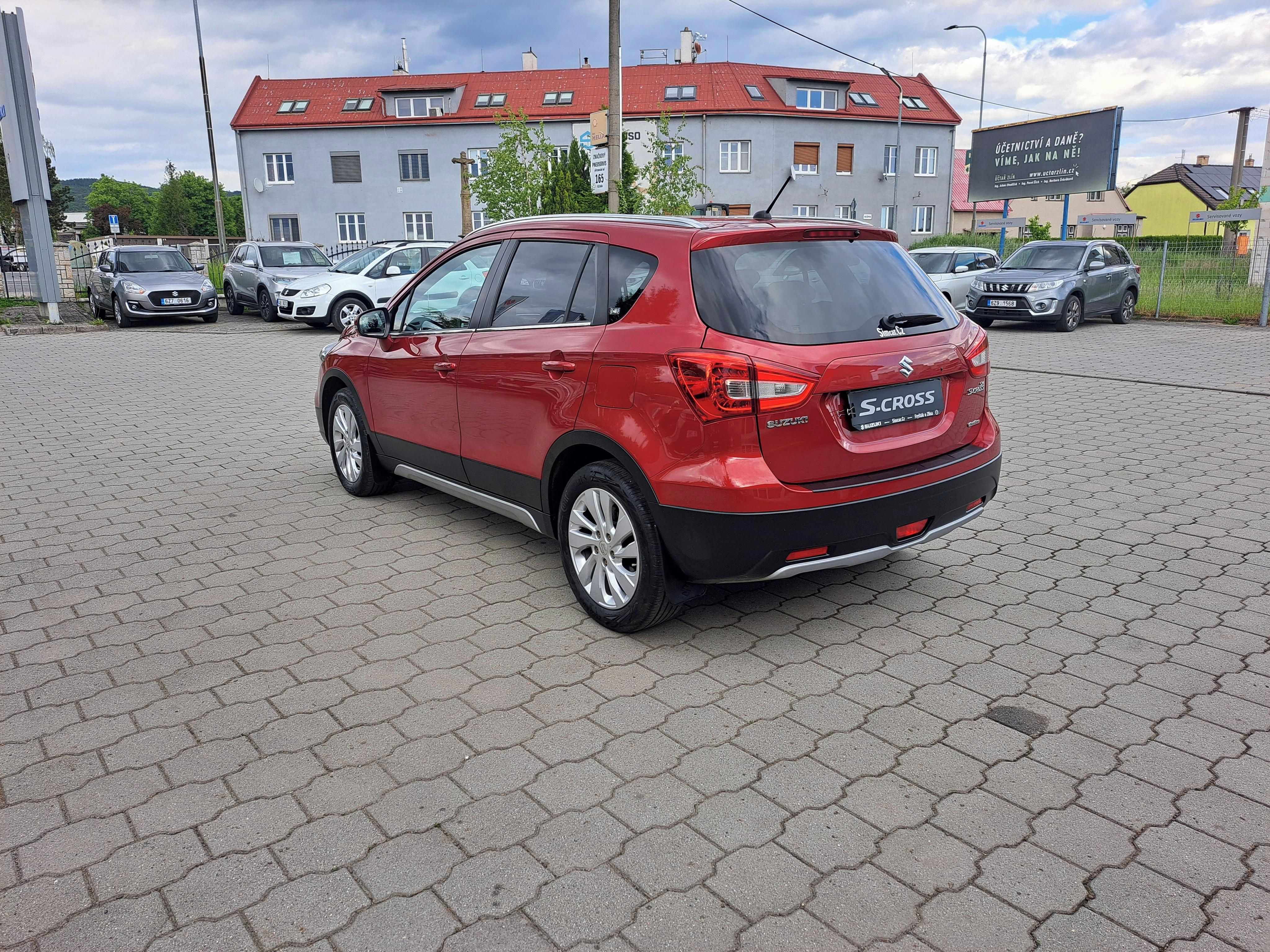 Suzuki SX4 S-Cross, 1.4 BoosterJet Premium 4x4 - fotka 5