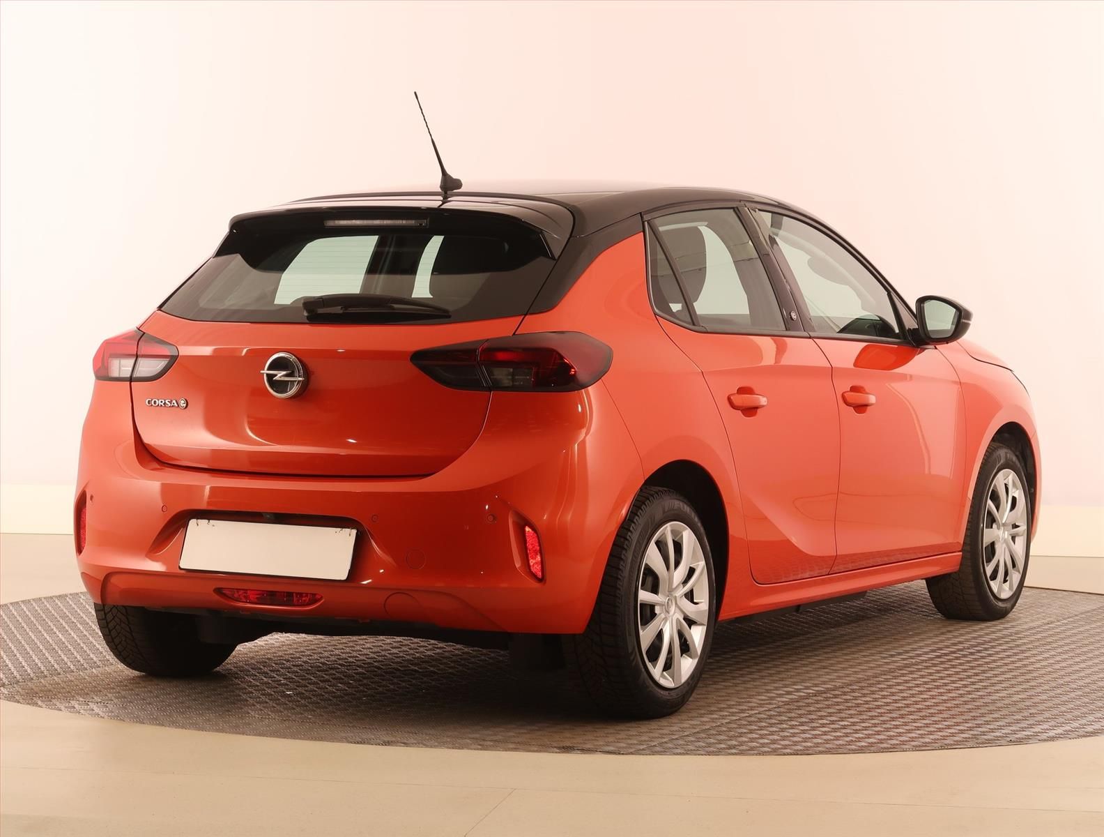 Opel Corsa, 50 kWh, Automat, Serv.kniha - fotka 5