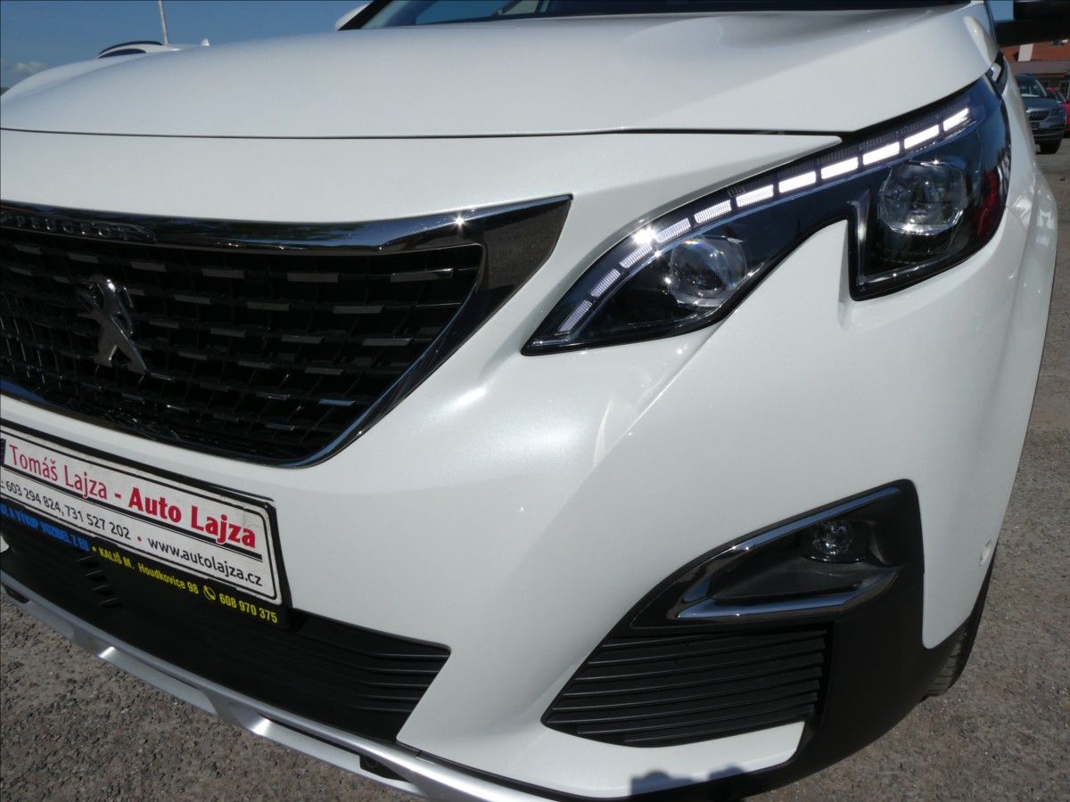 Peugeot 5008, 1,6 133kW ALLURE 1.maj,servisk - fotka 4