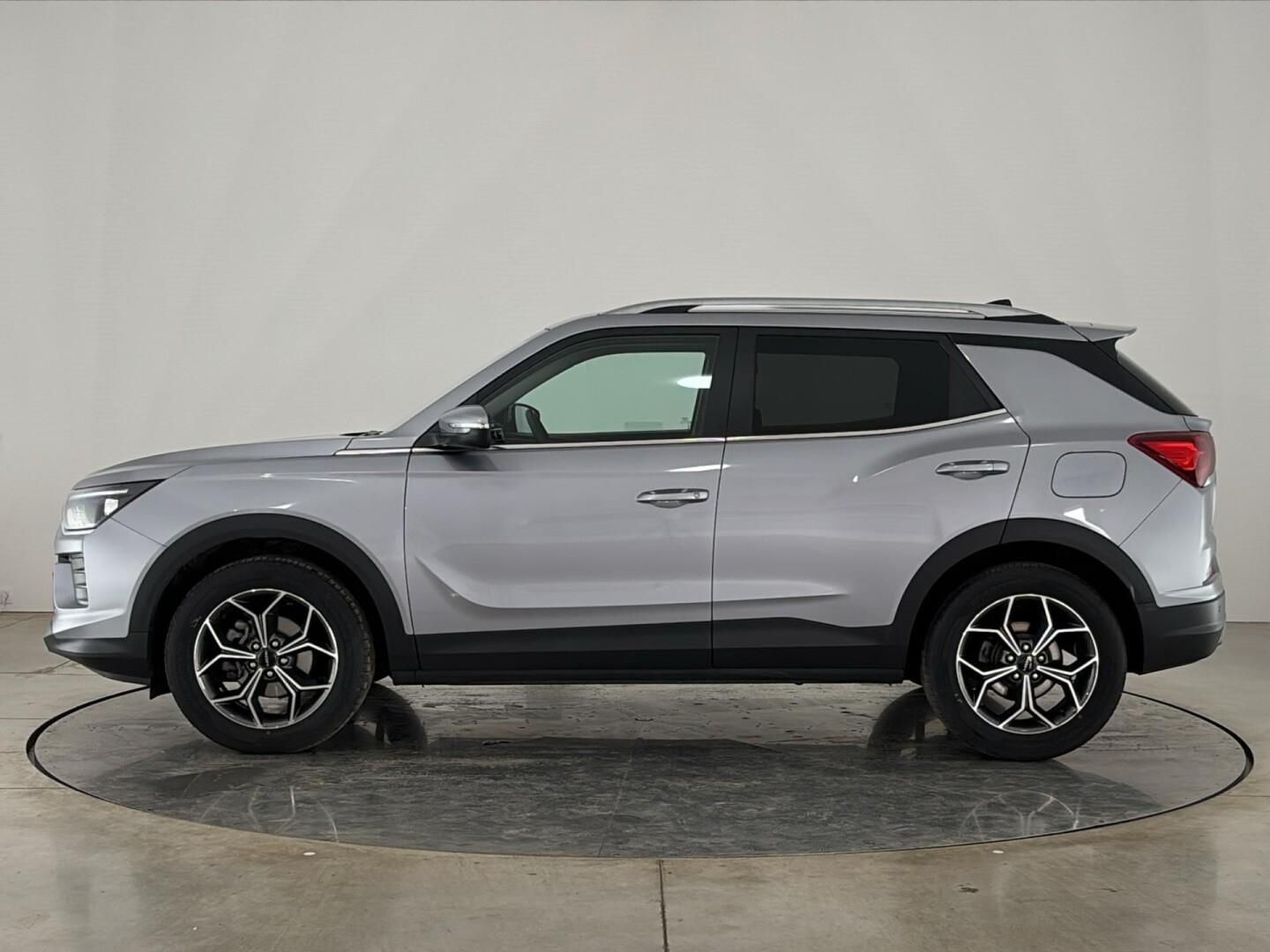 SsangYong Korando, 1.5 T-GDI / 120 kW Style AT - fotka 3