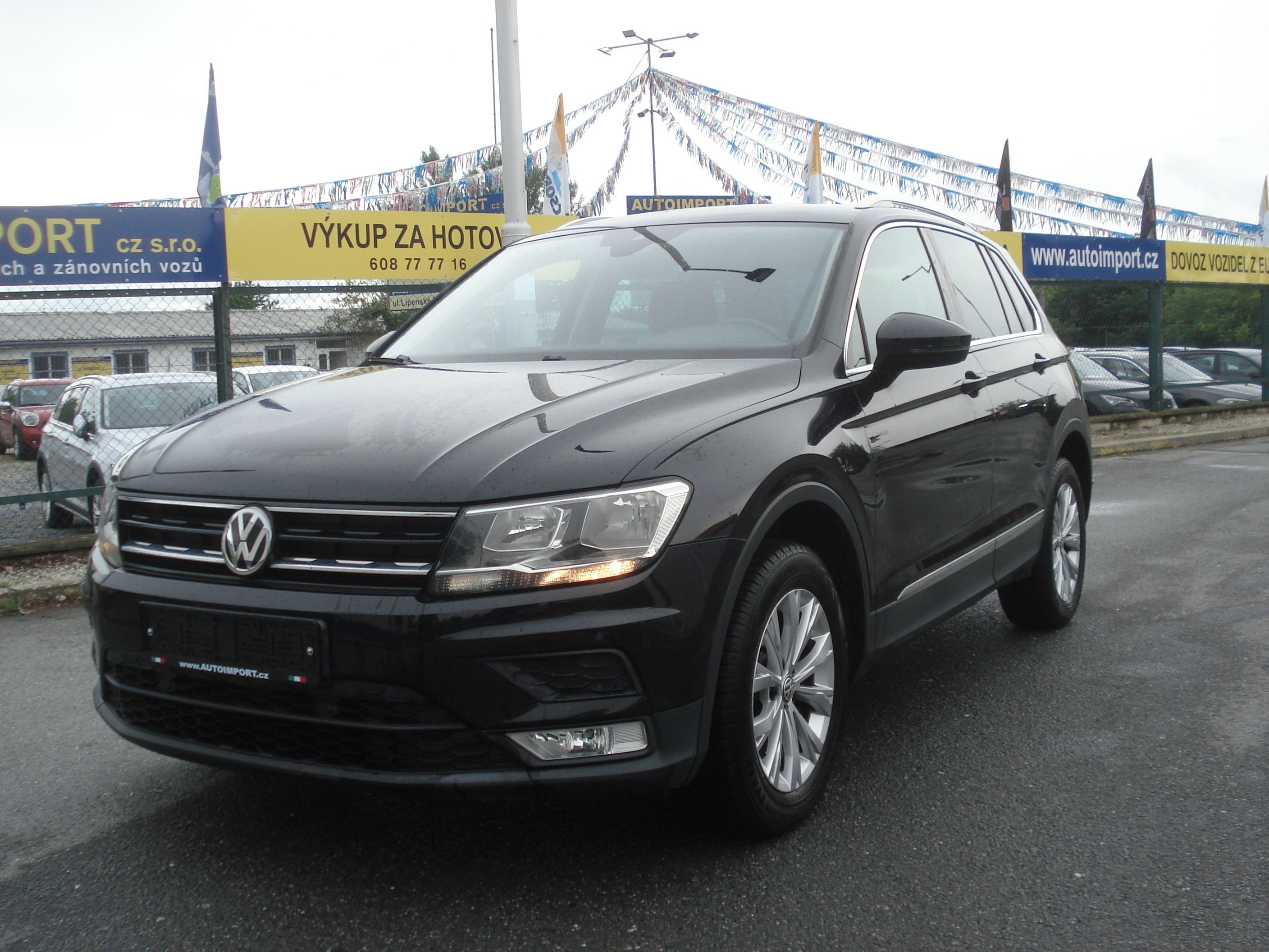 Volkswagen Tiguan, 2.0 TDi 4x4 Manuál NAVI - fotka 2