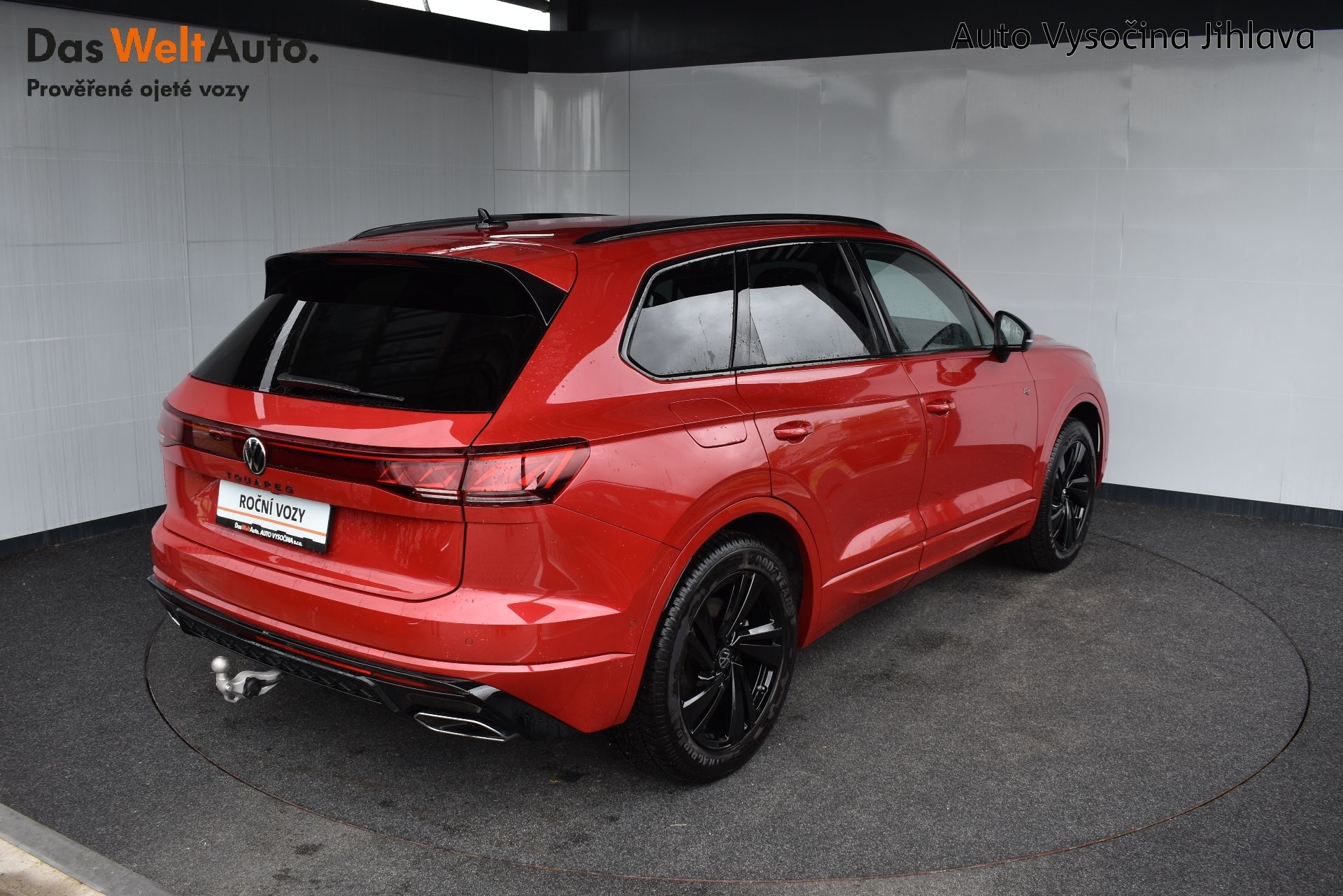 Volkswagen Touareg, R-Line 3.0TDI 210kW, Webasto, - fotka 2