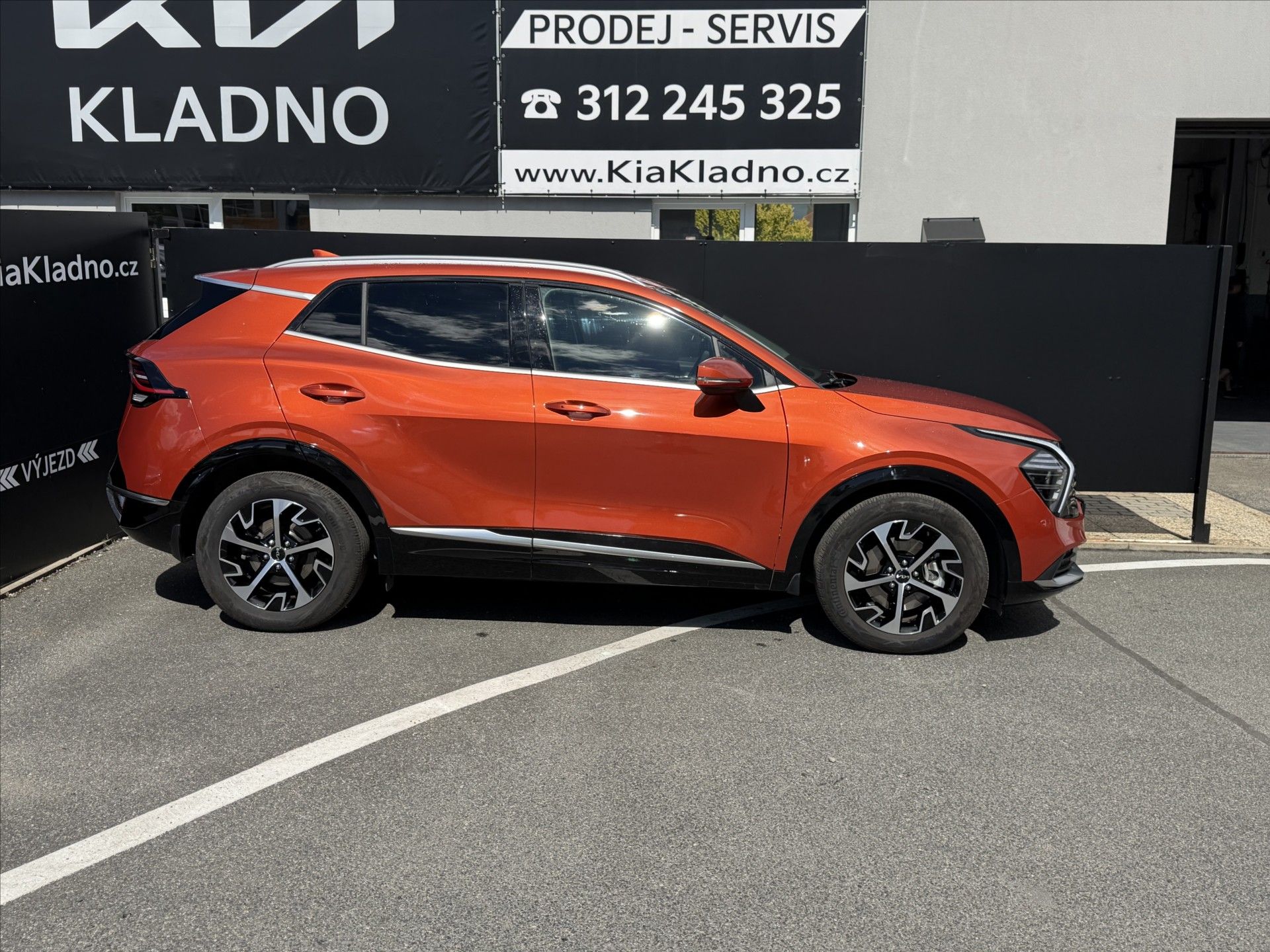 Kia Sportage, 1,6 T-GDi 4x4 HEV 6AT TOP - fotka 3