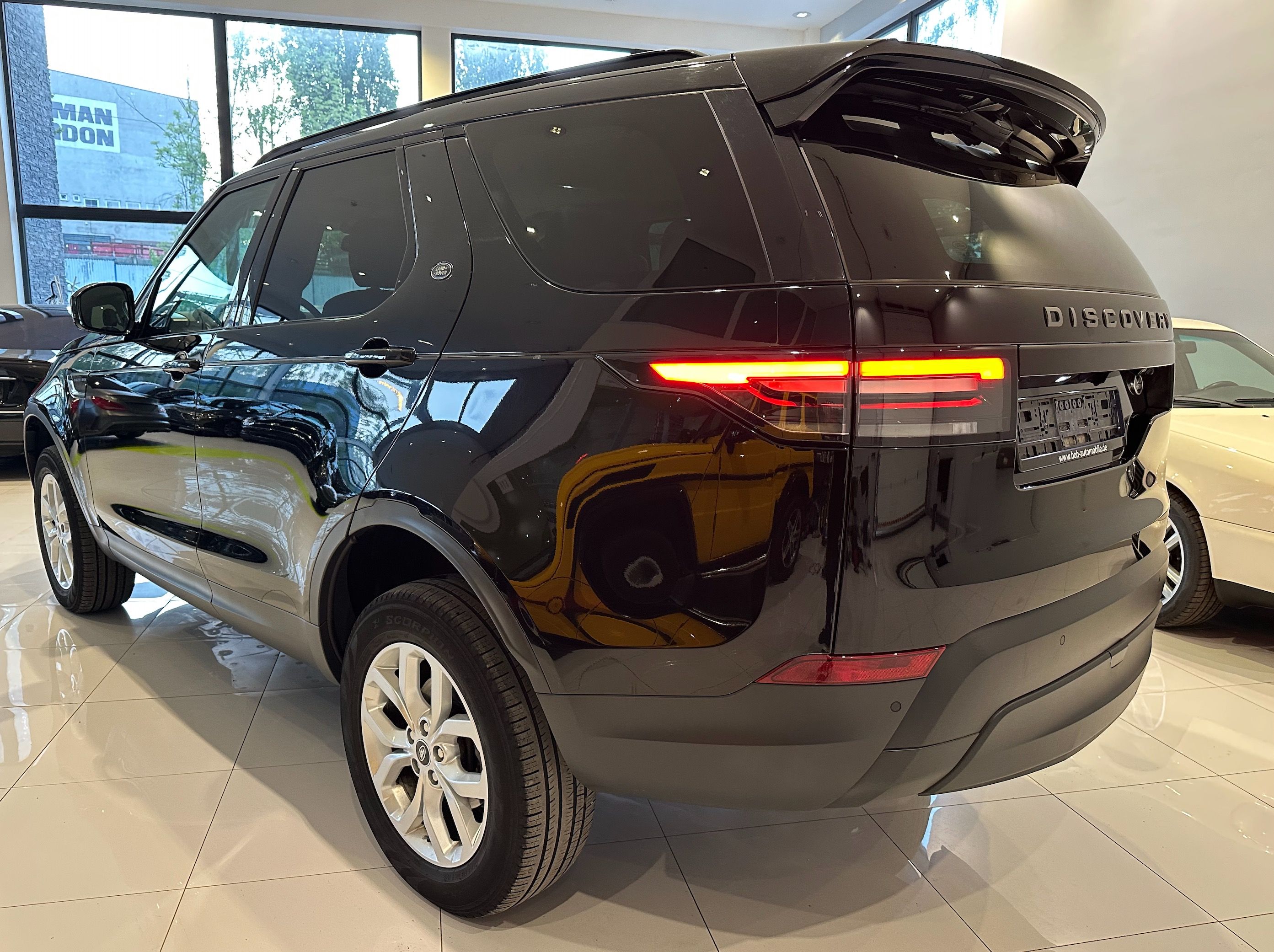 Land Rover Discovery, D240 AWD ISOFIX Tažné zařízení - fotka 4