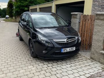 2.0 CDTI, servisní kniha,
