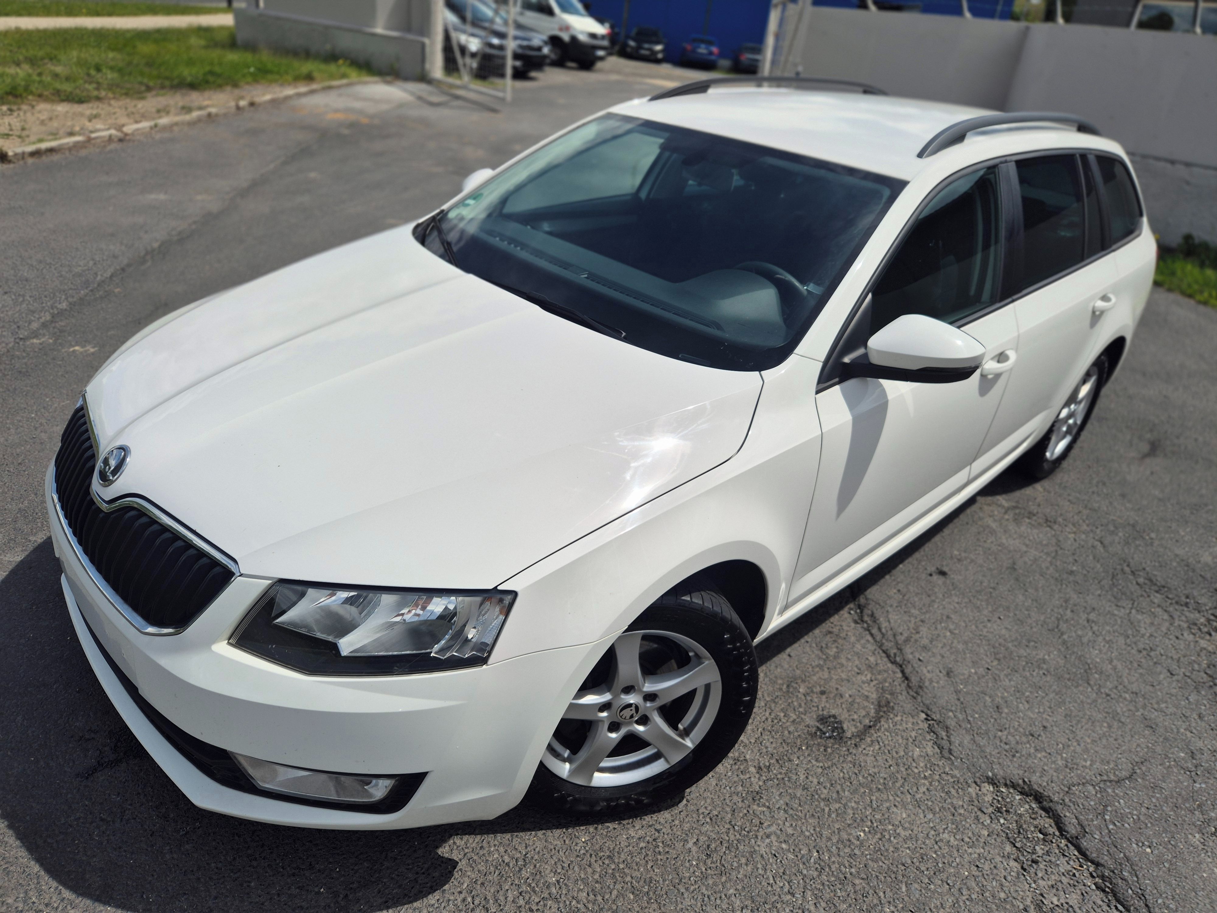 Škoda Octavia, 1 maj.plný servis ZÁRUKA 1 ROK - fotka 2