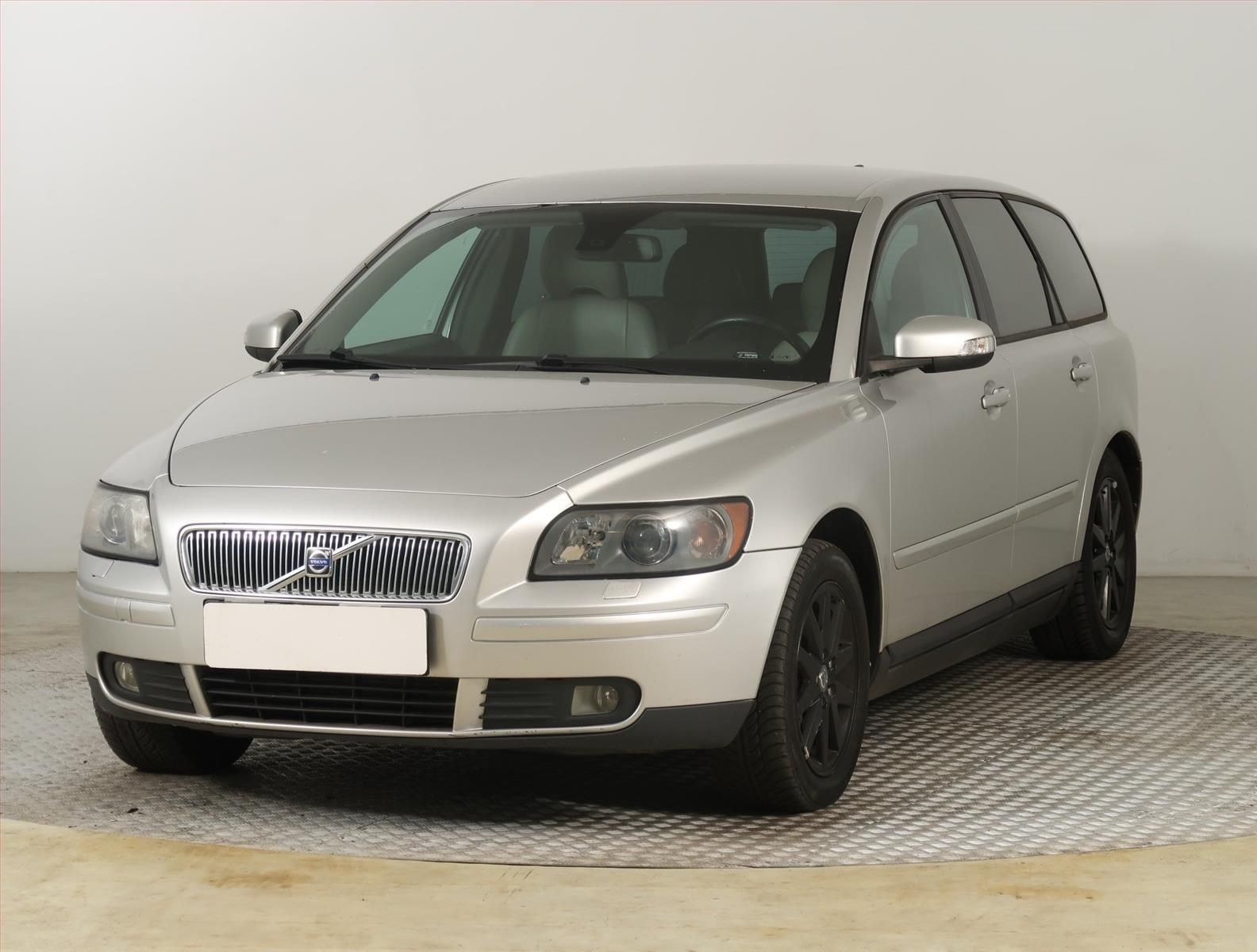 Volvo V50, D5, Automat, Automatická klima - fotka 2