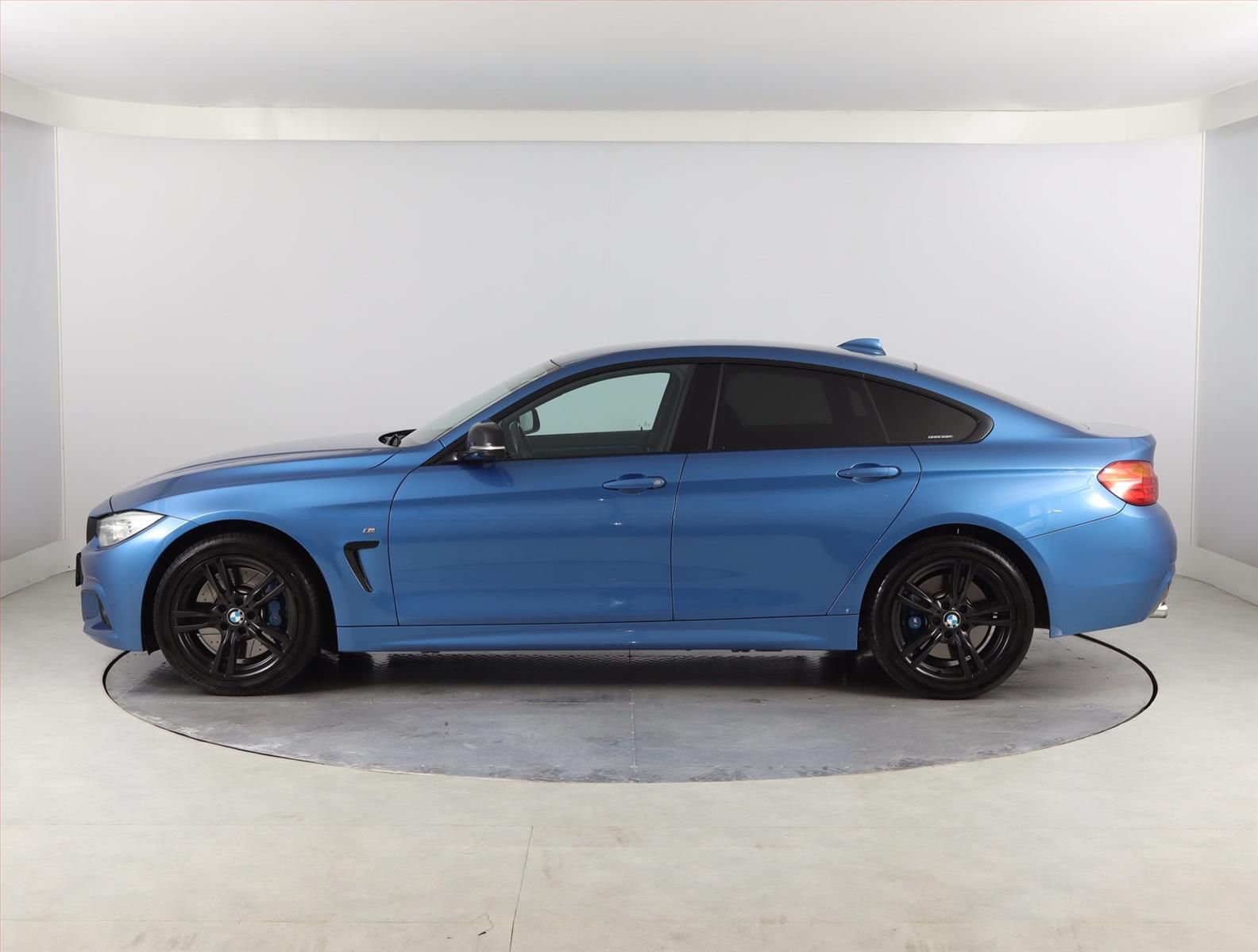 BMW Řada 4, 428i xDrive, 4X4, Automat - fotka 3
