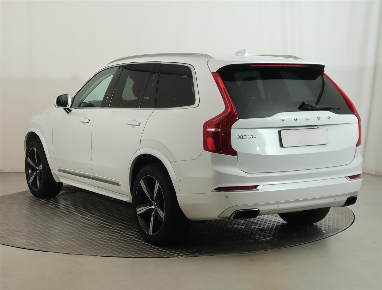 Volvo XC90, D5 AWD, 4X4, Automat - fotka 4