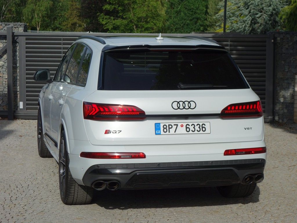 Audi SQ7, 4.0*TFSI*373KW*TOP-VÝB*ZÁRUKA! - fotka 4