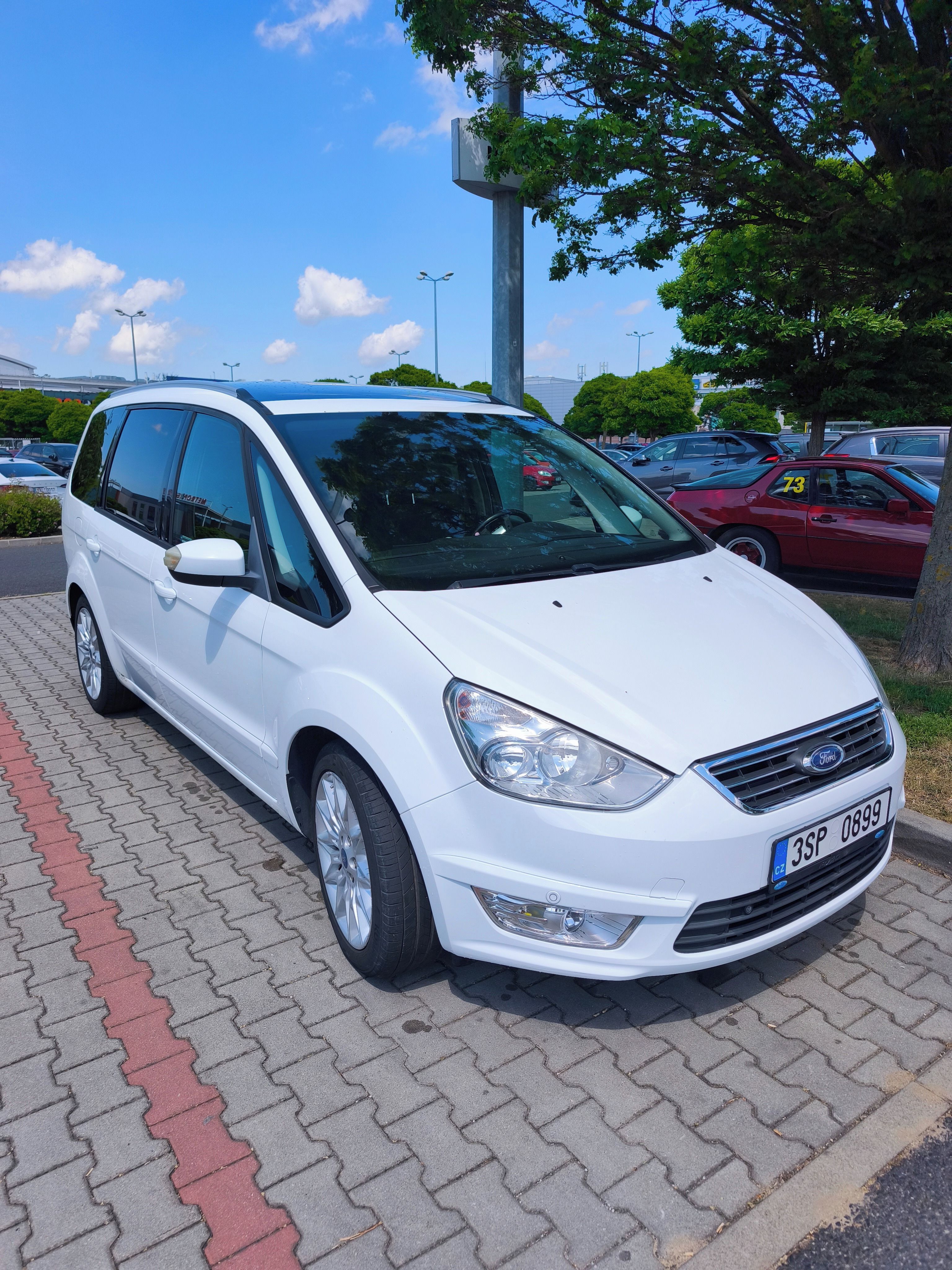 Ford Galaxy, 2.0 tdci - fotka 2