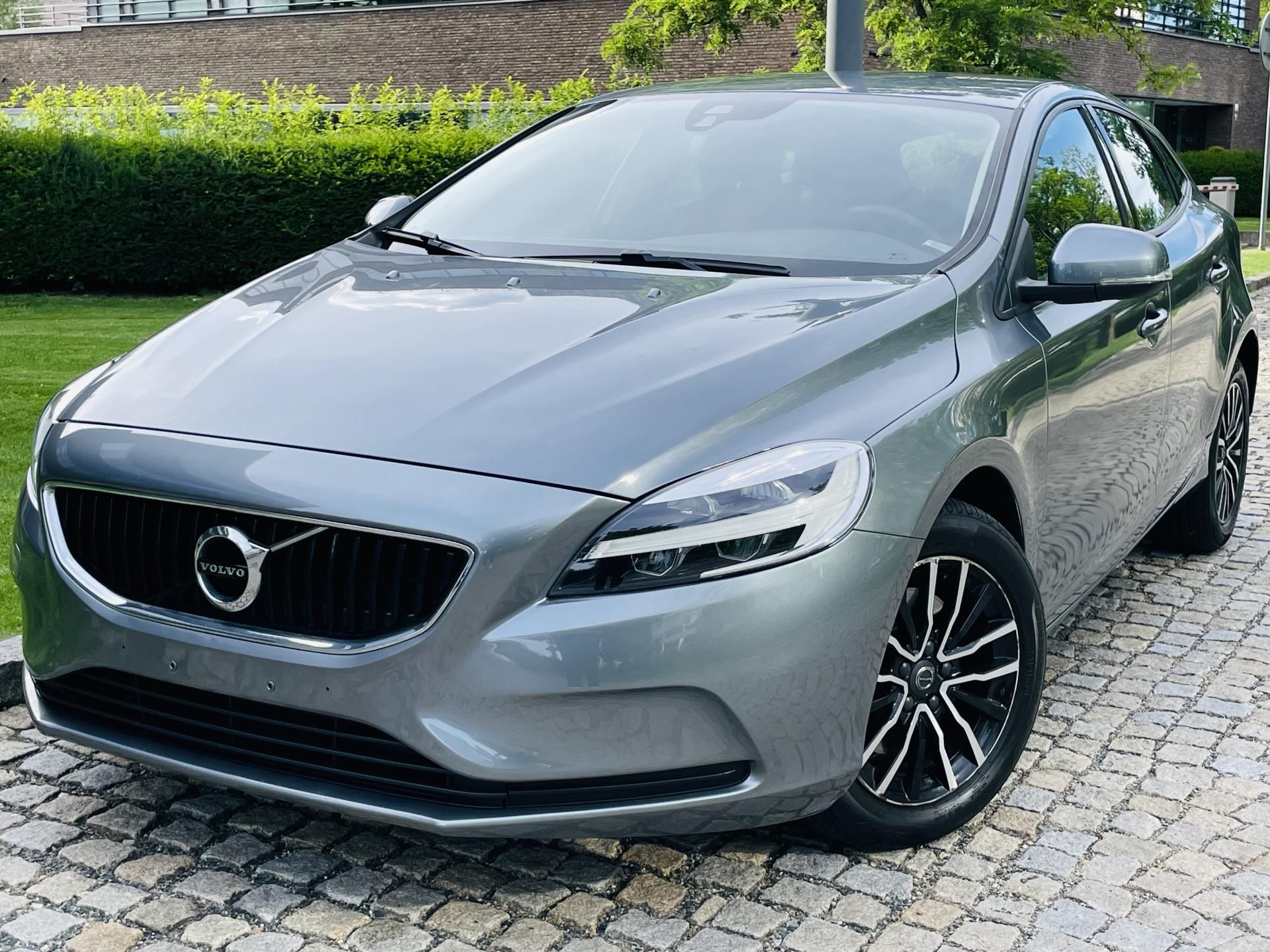 Volvo V40, 2.0i MANUÁL KAMERA SERVISKA