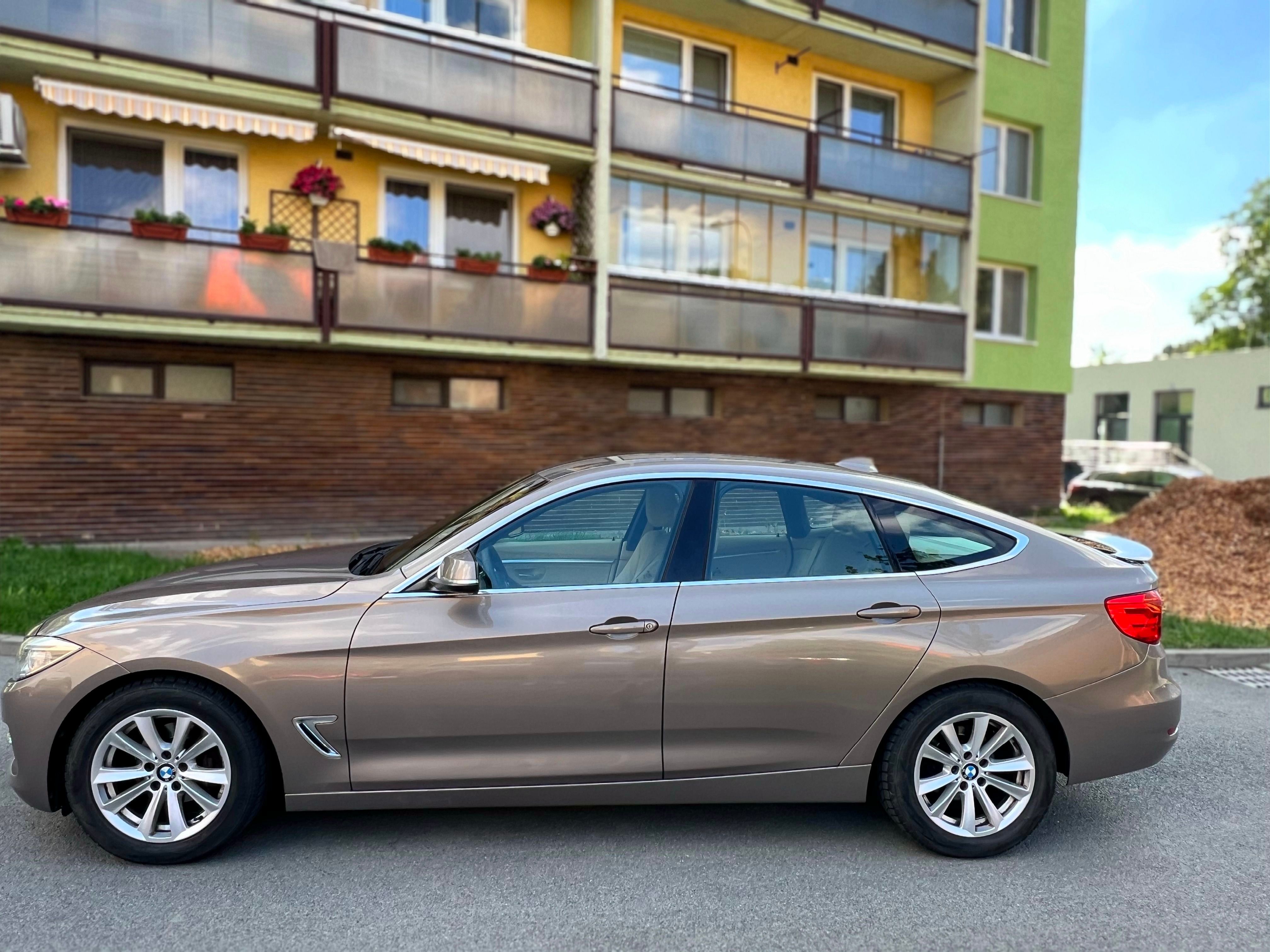 BMW Řada 3, BMW 320i GT Luxury Line - fotka 3