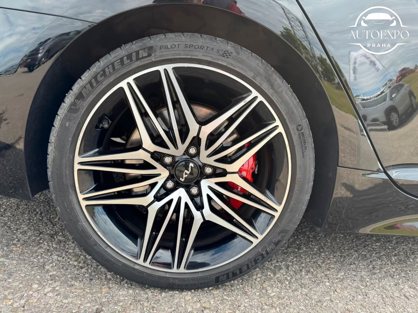 Kia Stinger, GT 4WD - fotka 4