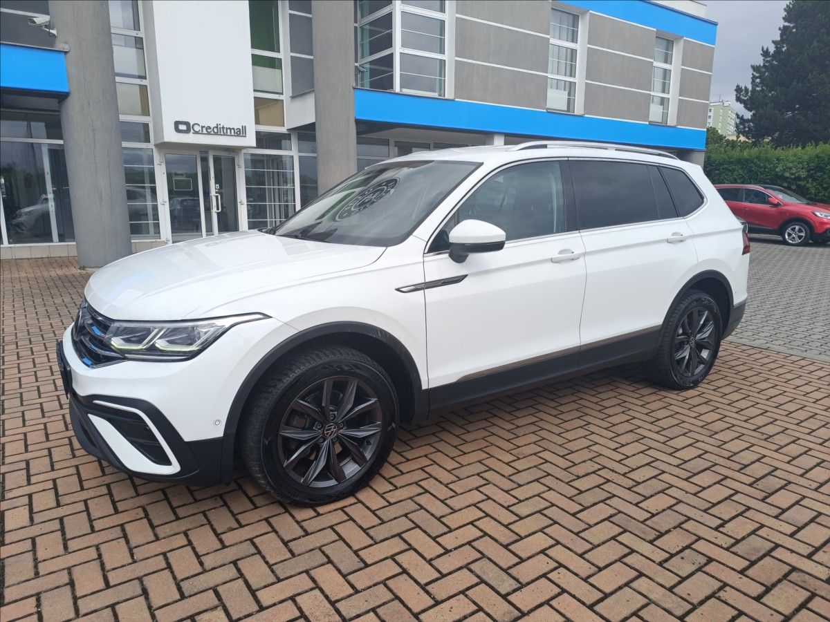 Volkswagen Tiguan, 2,0 TDi AT automat 4x4 Allspac - fotka 3