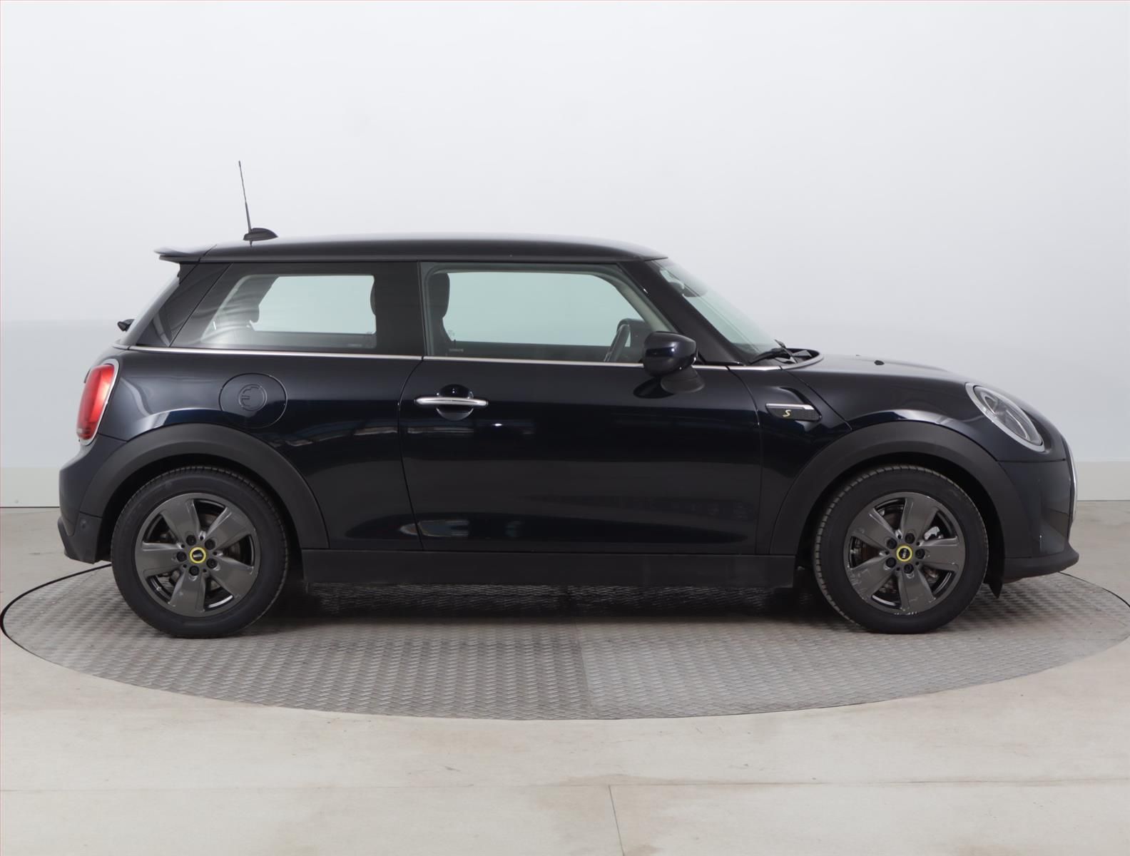 Mini, Cooper SE 32 kWh, Automat - fotka 6