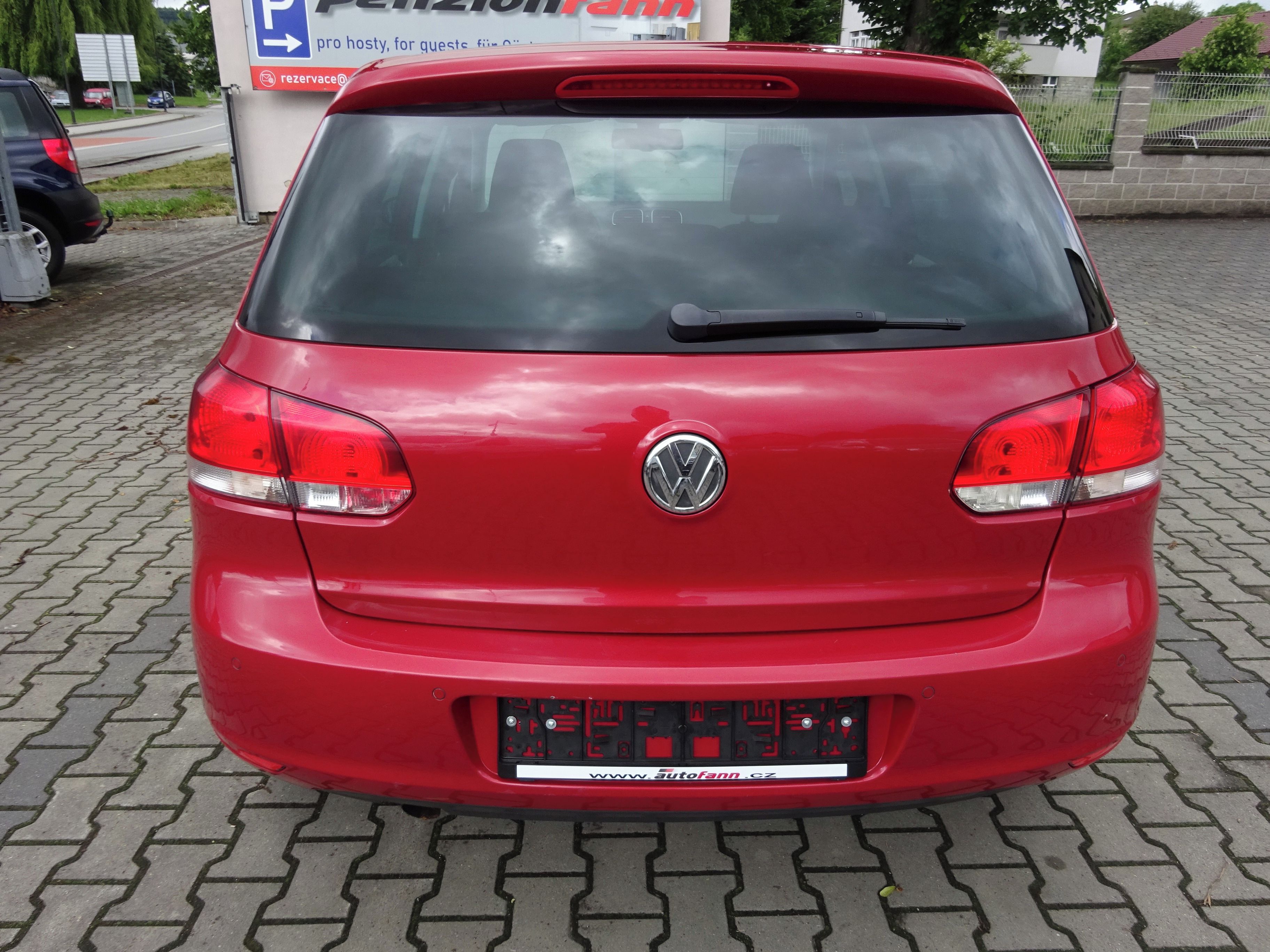 Volkswagen Golf, 1.2TSi 77kW.Comfort. Sv.kniha - fotka 6