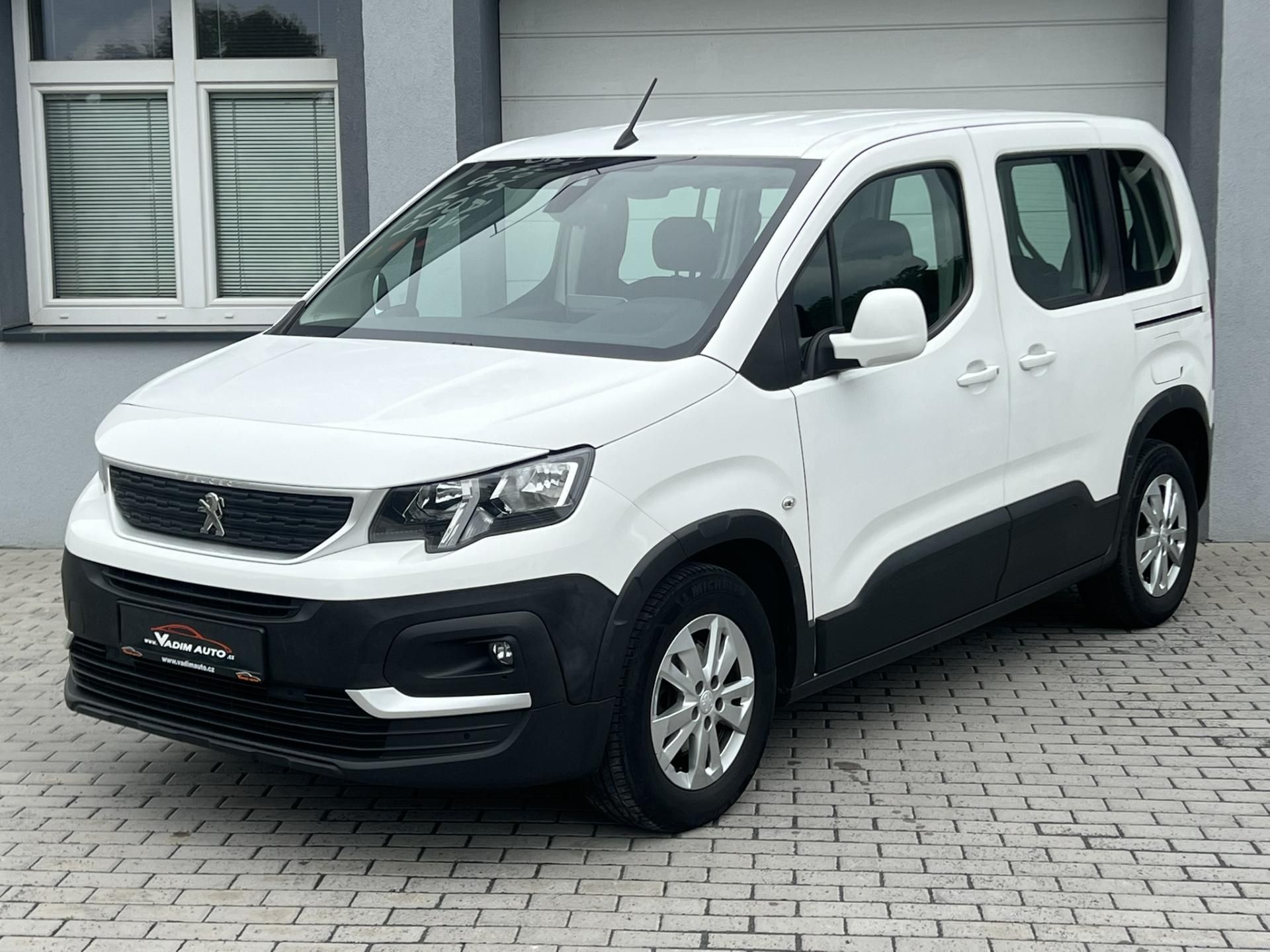 Peugeot Rifter, 1.5BHDi 96kW 7MÍST TAŽNÉ ČR - fotka 2