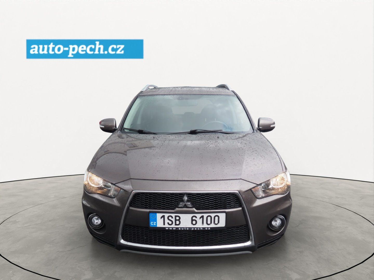 Mitsubishi Outlander, 2.0 DI-D, 123 kW, 4x4 - fotka 6