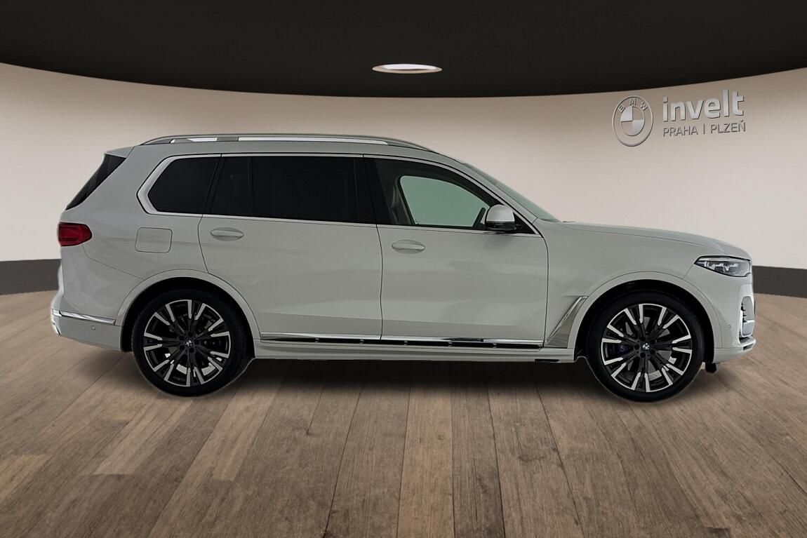 BMW X7, xDrive30d - fotka 2