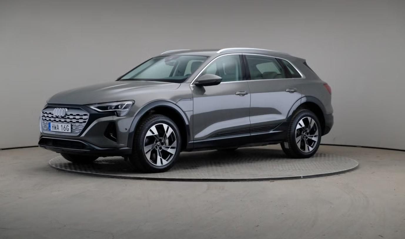 Audi Q8 e-tron, 55 Quattro Kamera Ambient LED