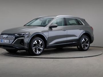 55 Quattro Kam. Bílý interiér