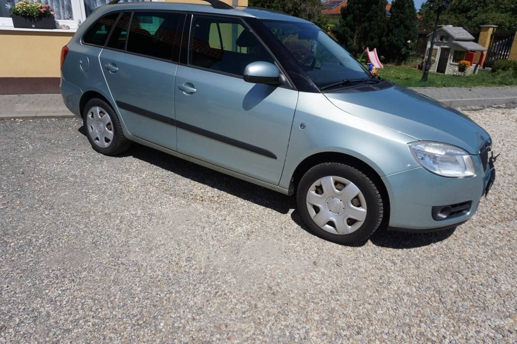 Škoda Fabia, 1,2 1MAJ NOVÉ V ČR - fotka 2